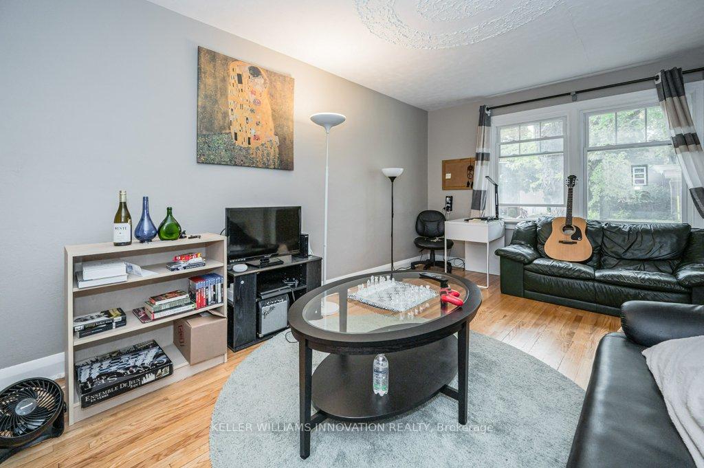 Photo 5 of 52 Avondale Avenue S, Waterloo — HOMEH