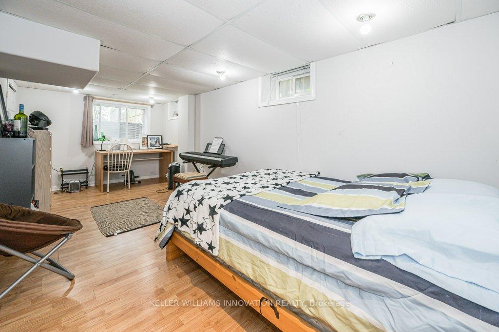 Photo 12 of 52 Avondale Avenue S, Waterloo — HOMEH