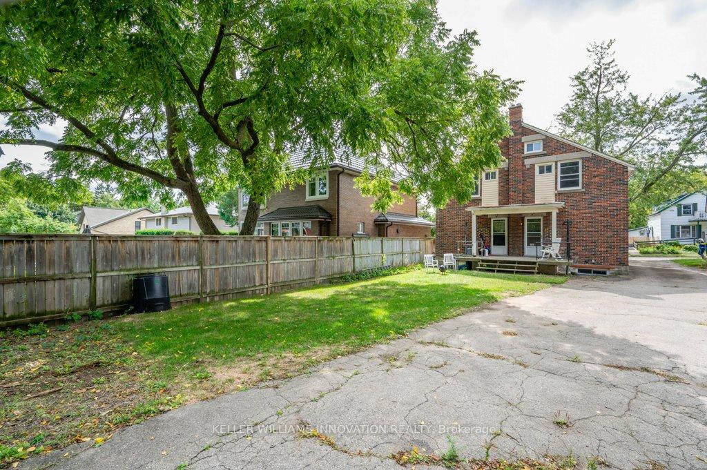 Photo 25 of 52 Avondale Avenue S, Waterloo — HOMEH