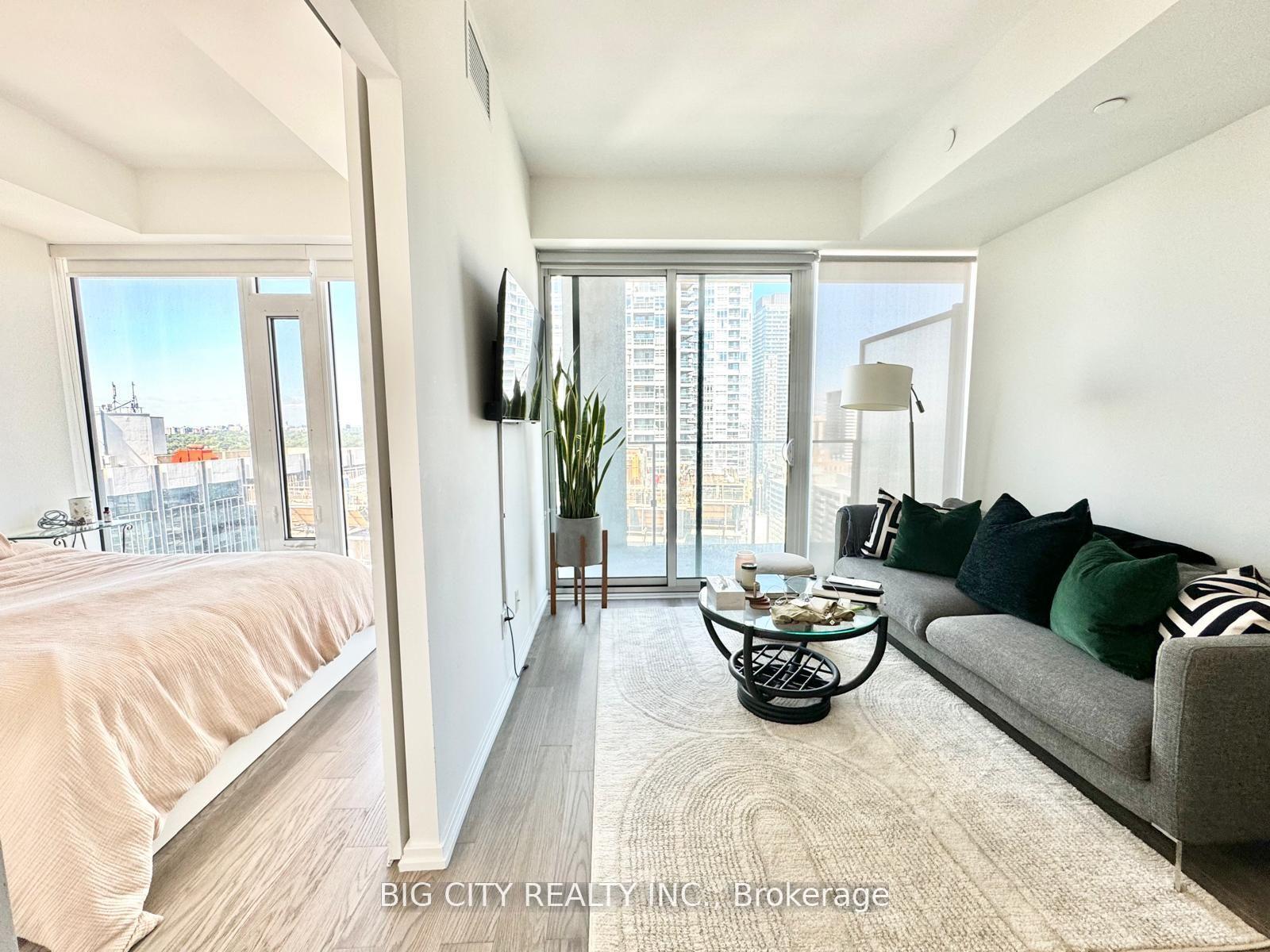Photo 4 of Unit 2809, 5 Soudan Avenue, Toronto, Mount Pleasant West — HOMEH