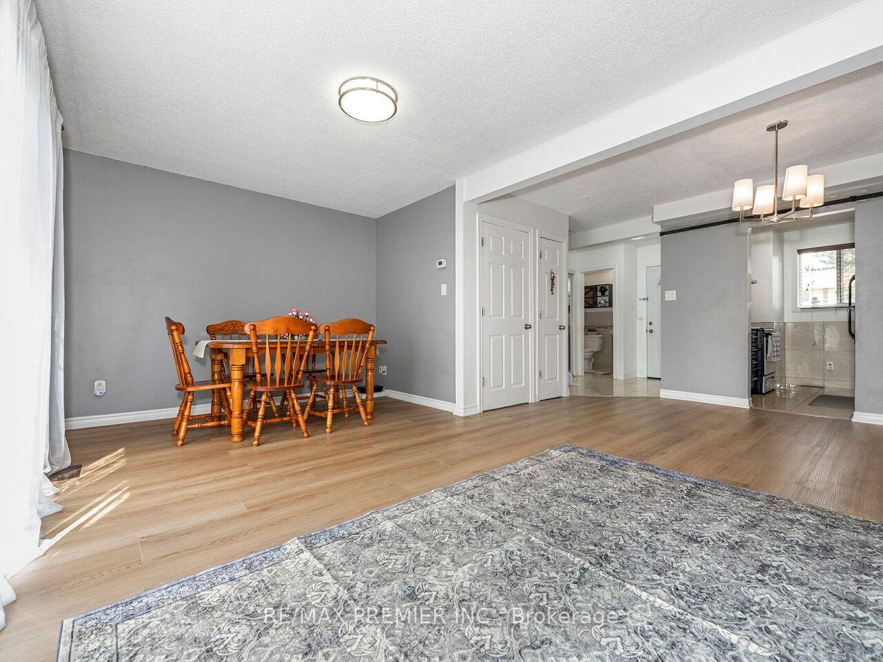 Photo 39 of Unit 120, 31 Greengate Road, Guelph, Junction/Onward Willow — HOMEH