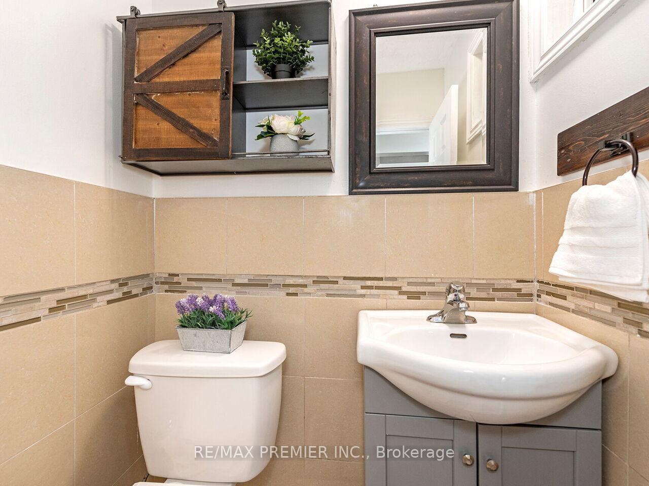 Photo 38 of Unit 120, 31 Greengate Road, Guelph, Junction/Onward Willow — HOMEH