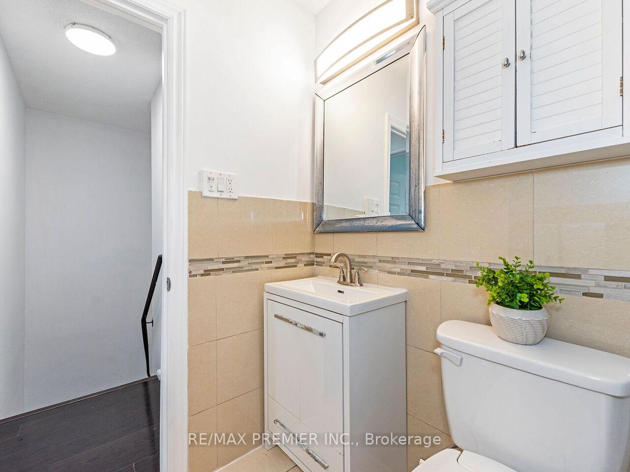 Photo 9 of Unit 120, 31 Greengate Road, Guelph, Junction/Onward Willow — HOMEH