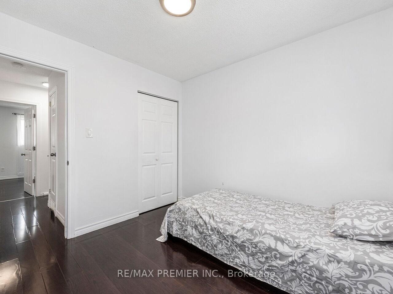 Photo 27 of Unit 120, 31 Greengate Road, Guelph, Junction/Onward Willow — HOMEH