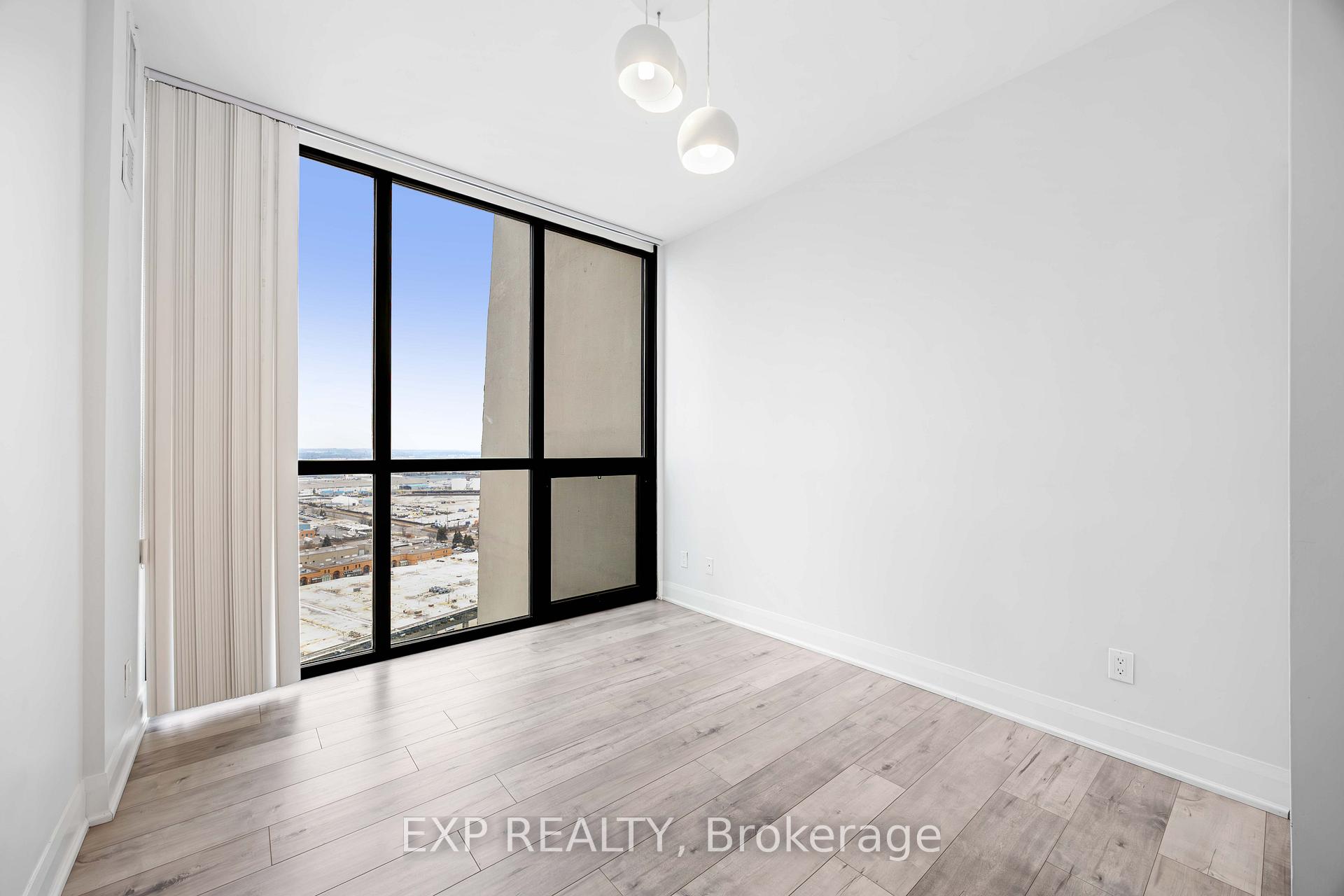 Photo 29 of Unit 2008, 2900 Highway 7 Road, Vaughan, Concord — HOMEH