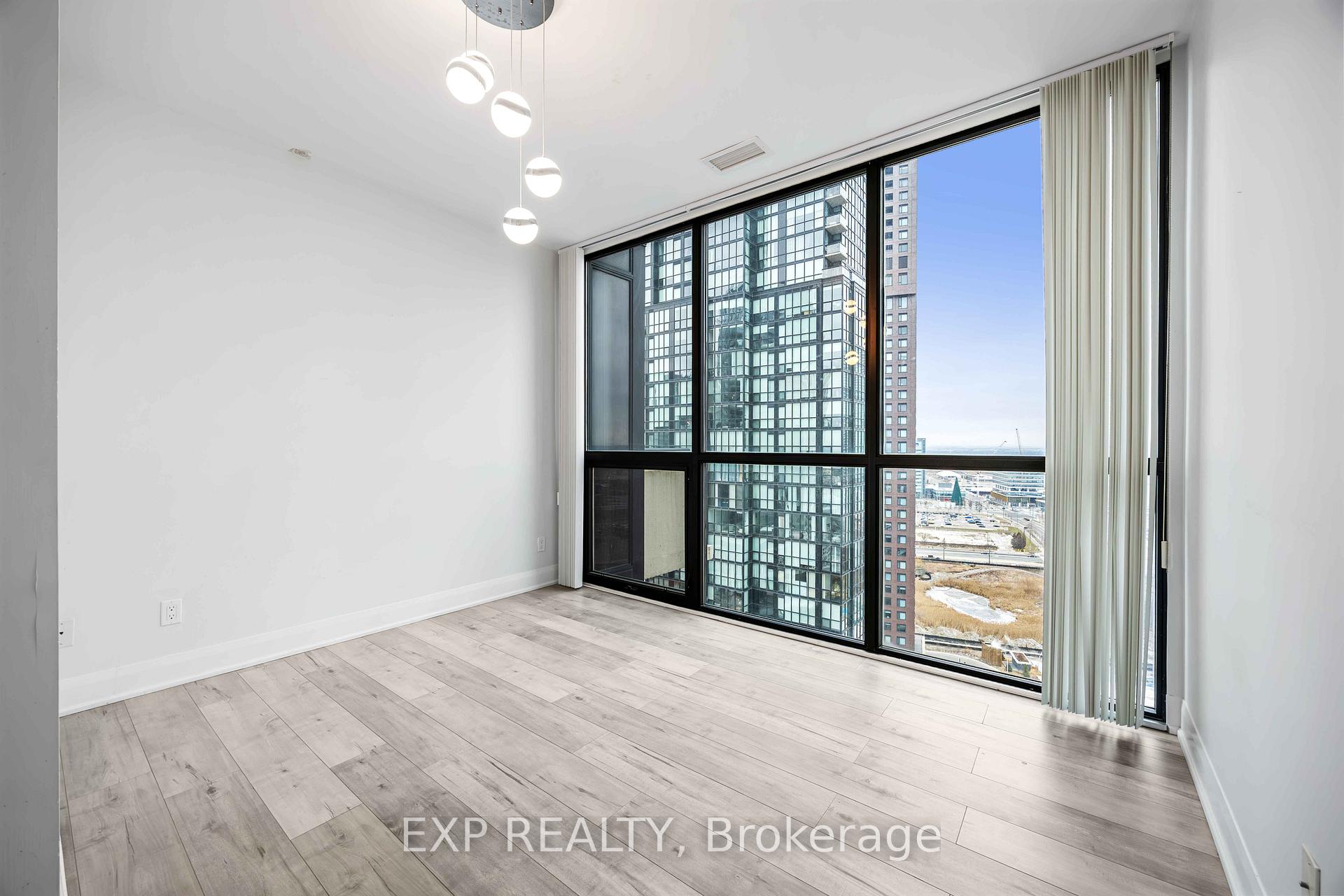 Photo 14 of Unit 2008, 2900 Highway 7 Road, Vaughan, Concord — HOMEH