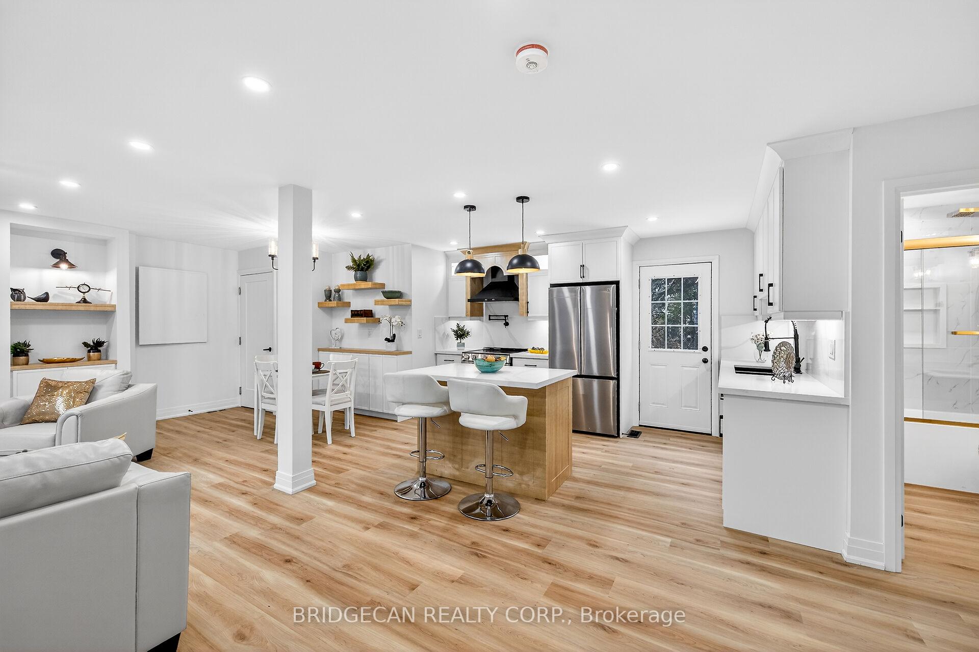 Photo 9 of 50 Mountain Avenue N, Hamilton, Stoney Creek — HOMEH