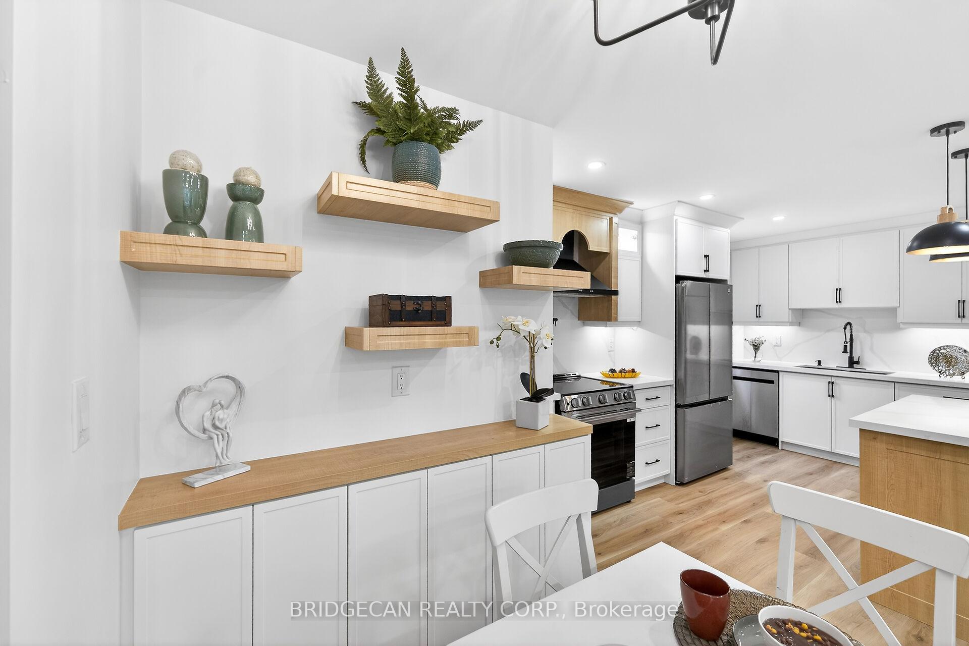 Photo 21 of 50 Mountain Avenue N, Hamilton, Stoney Creek — HOMEH