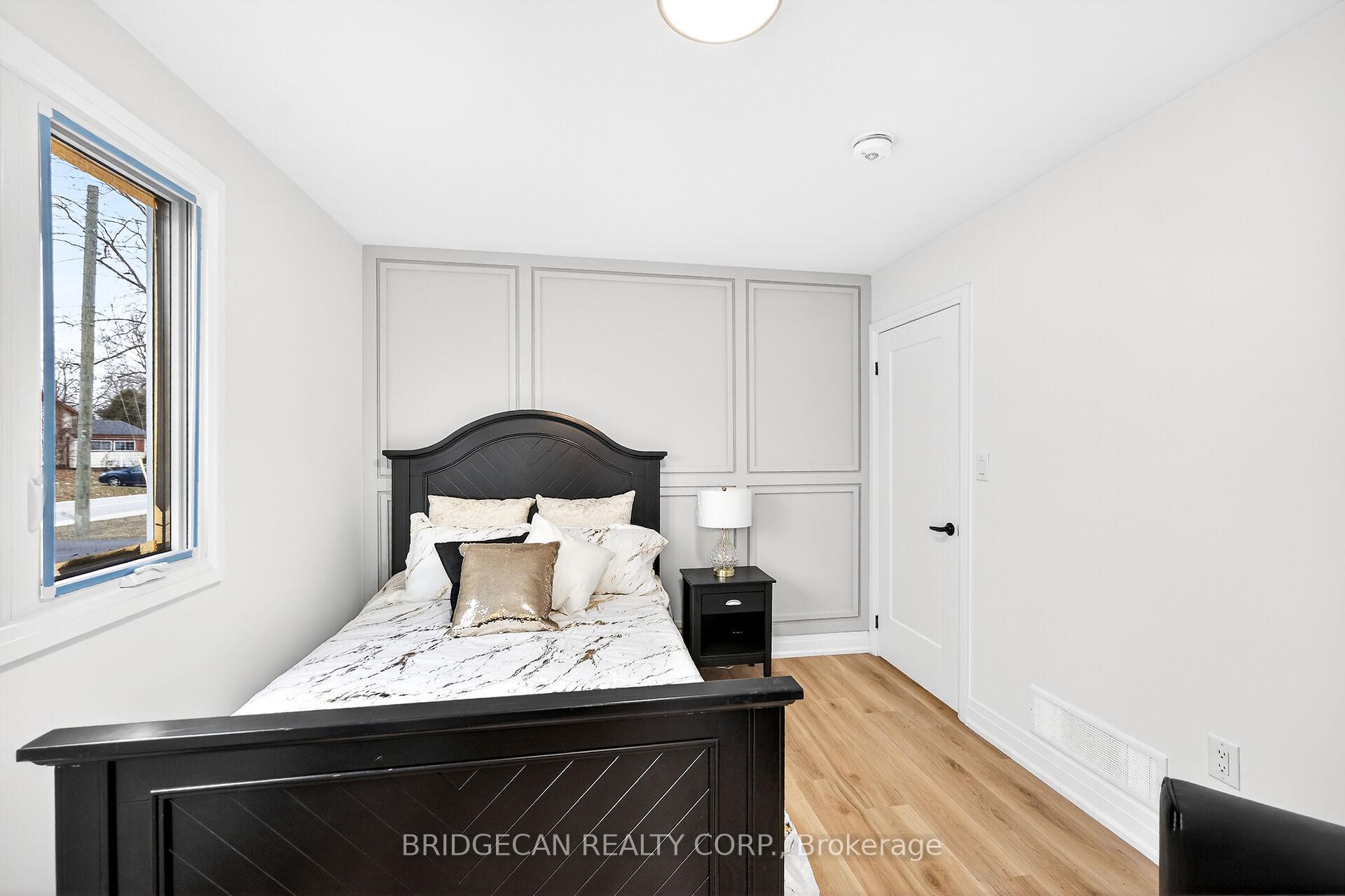 Photo 8 of 50 Mountain Avenue N, Hamilton, Stoney Creek — HOMEH