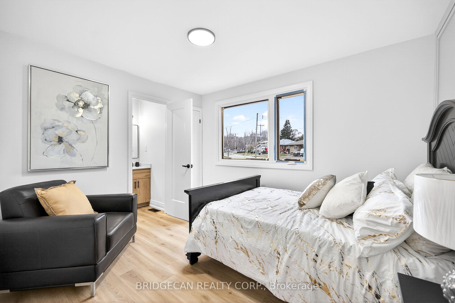 Photo 33 of 50 Mountain Avenue N, Hamilton, Stoney Creek — HOMEH