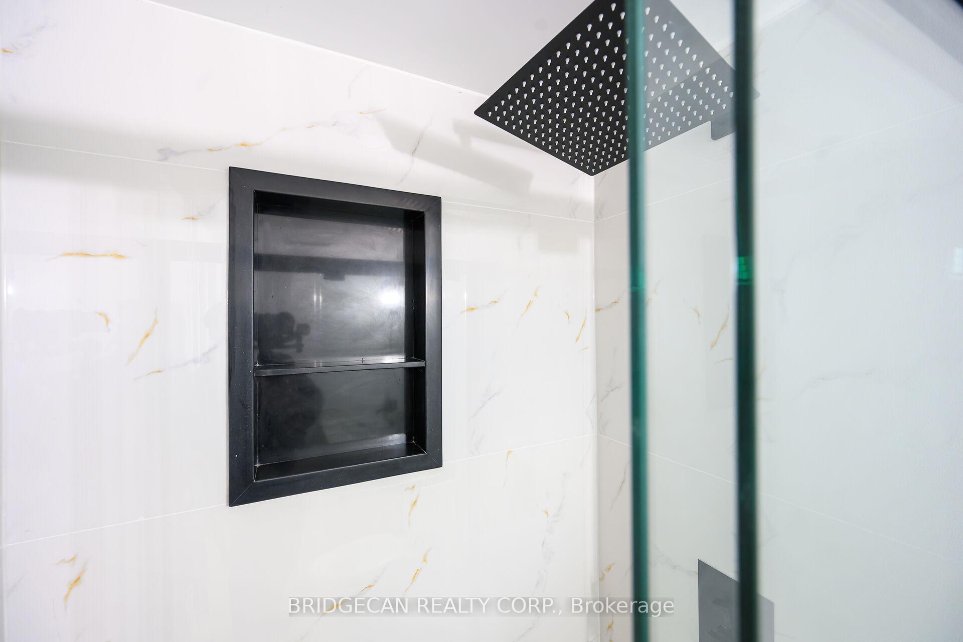 Photo 45 of 50 Mountain Avenue N, Hamilton, Stoney Creek — HOMEH