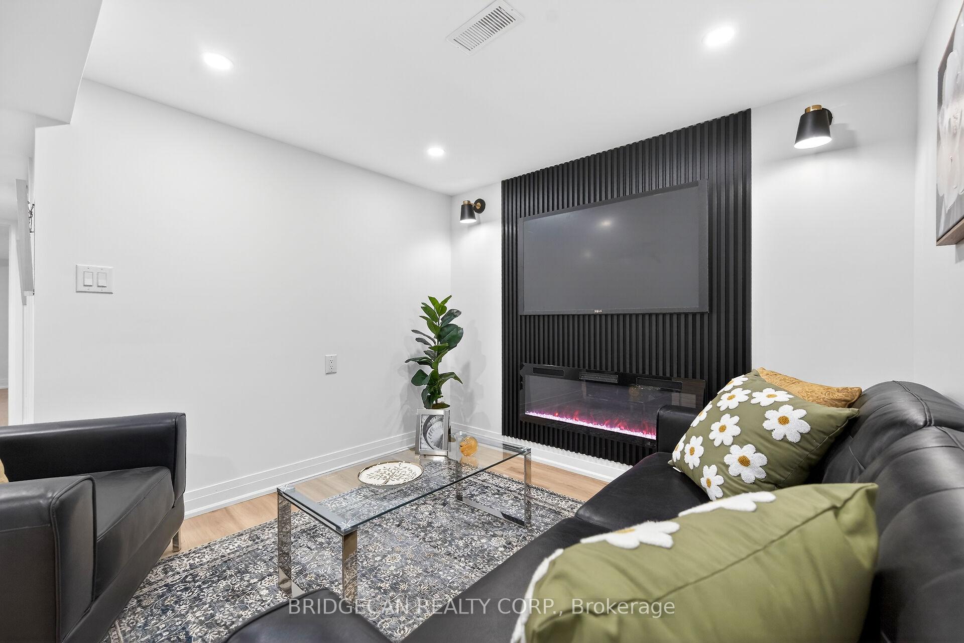 Photo 23 of 50 Mountain Avenue N, Hamilton, Stoney Creek — HOMEH