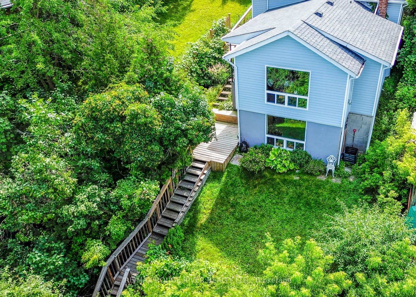 Photo 1 of 5454 Lakeshore Drive, Hamilton Township, Rural Hamilton — HOMEH
