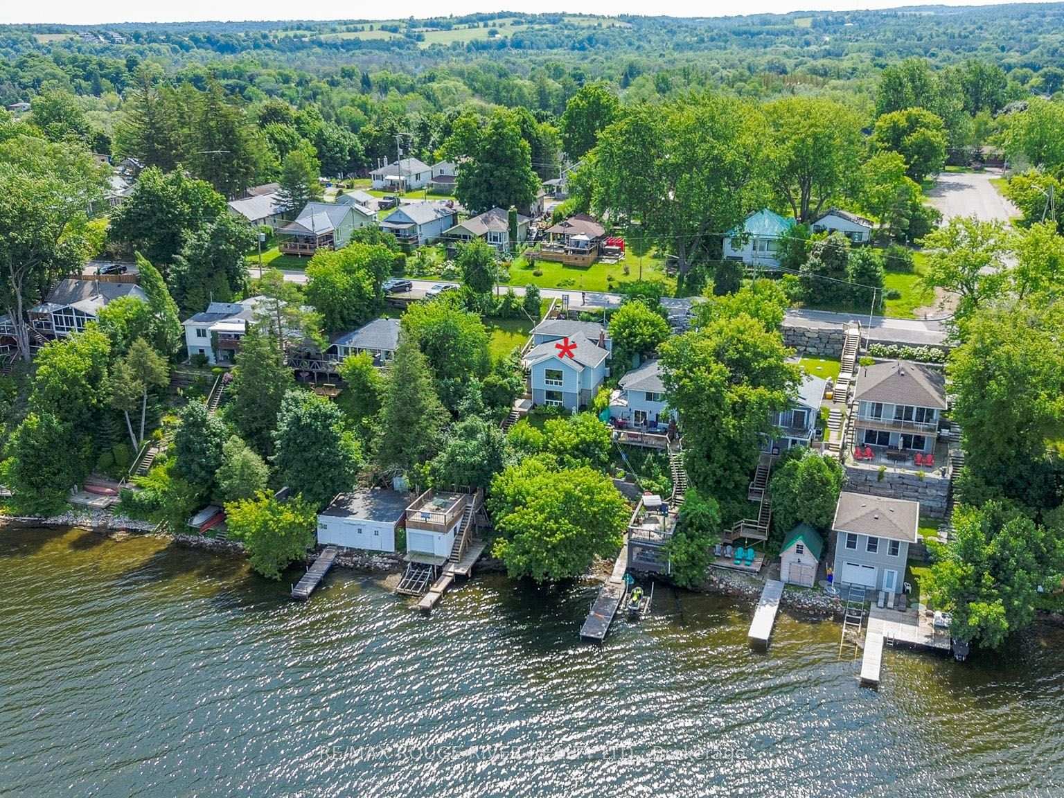 Photo 2 of 5454 Lakeshore Drive, Hamilton Township, Rural Hamilton — HOMEH
