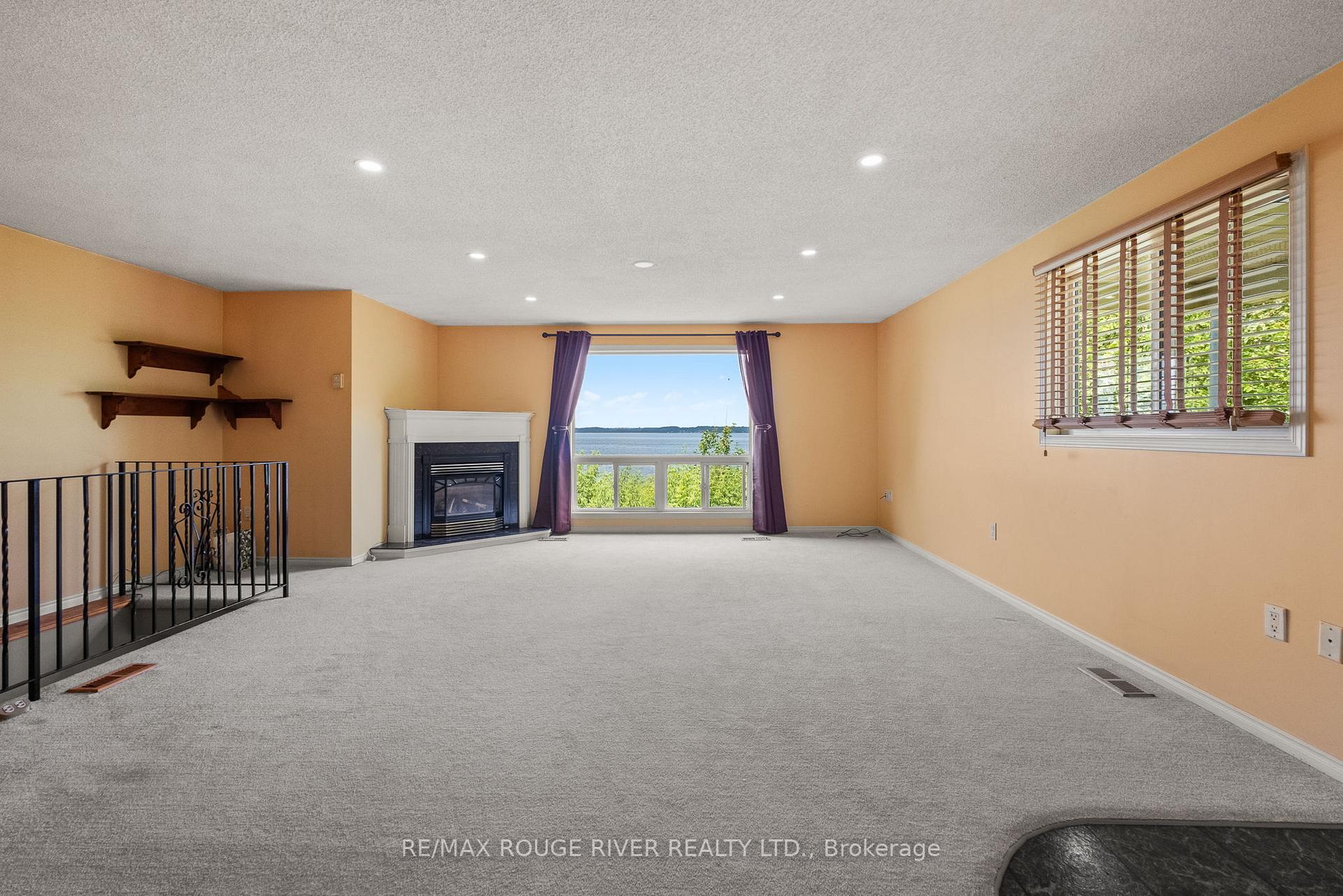 Photo 10 of 5454 Lakeshore Drive, Hamilton Township, Rural Hamilton — HOMEH
