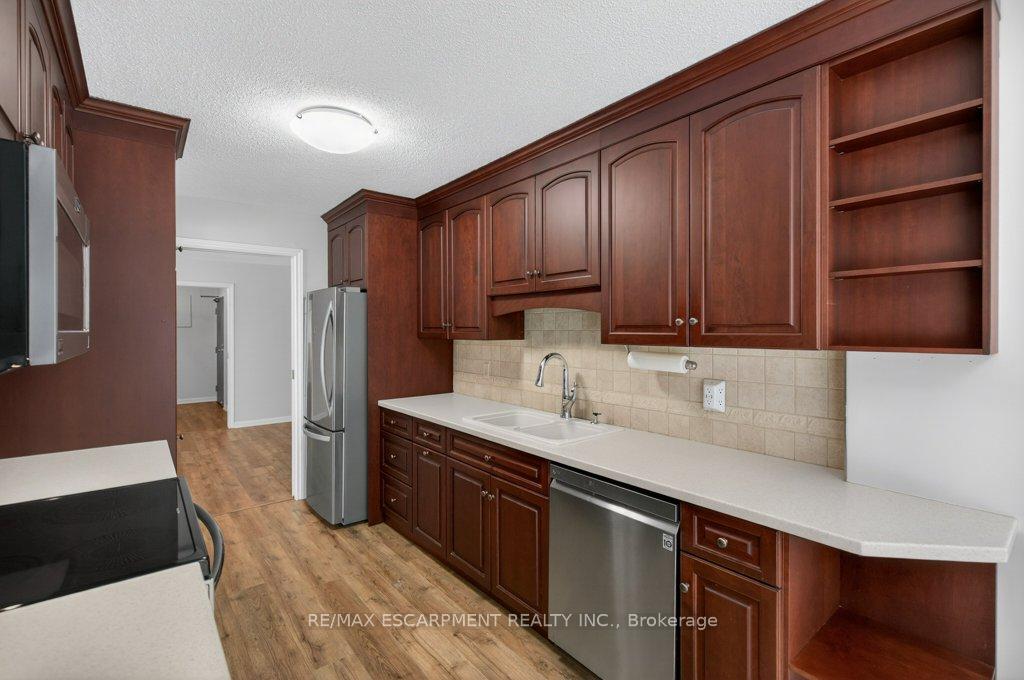 Photo 15 of Unit 204, 20 Berkley Road N, Cambridge — HOMEH