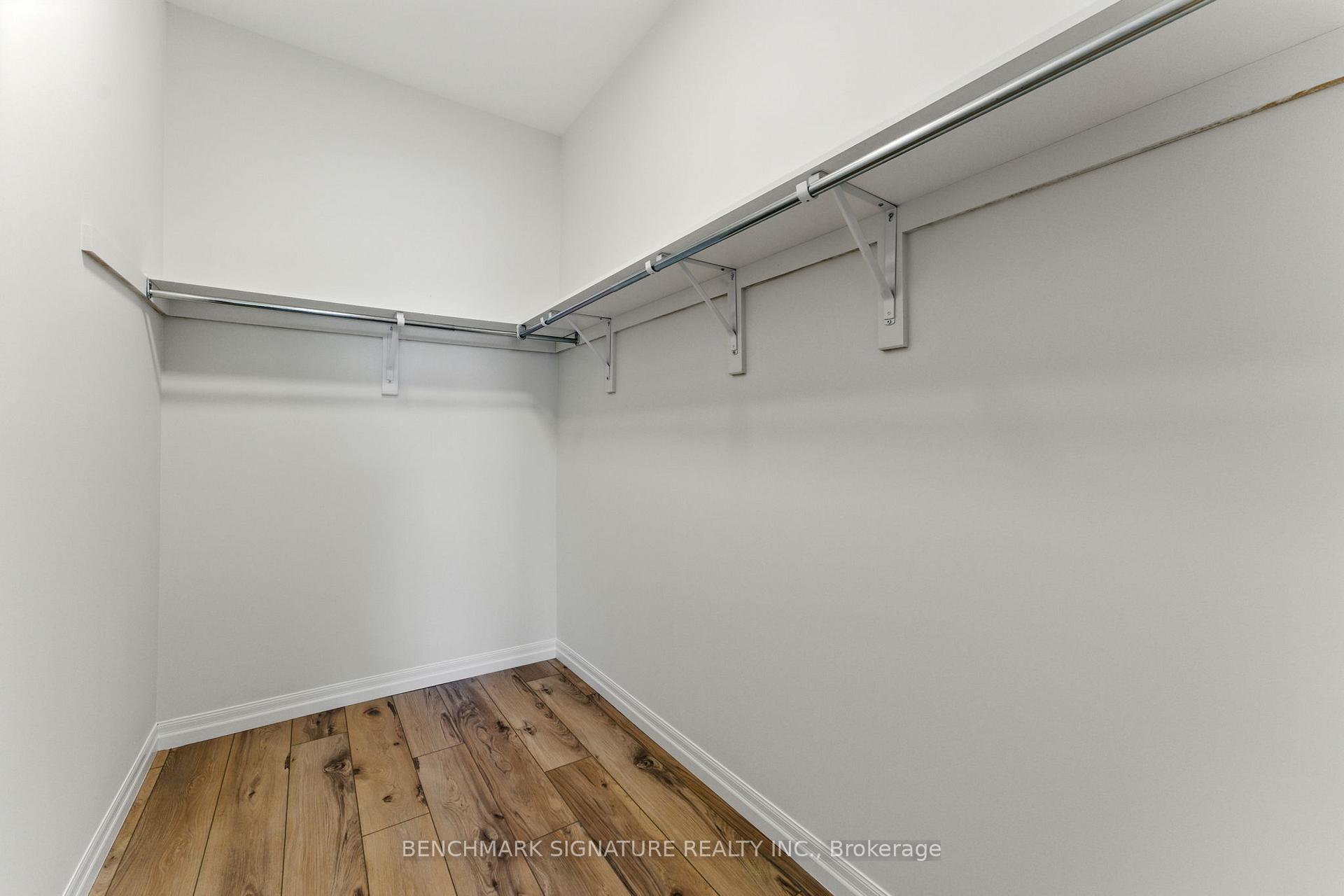 Photo 10 of 18 Painted Skimmer Place, Norfolk, Simcoe — HOMEH