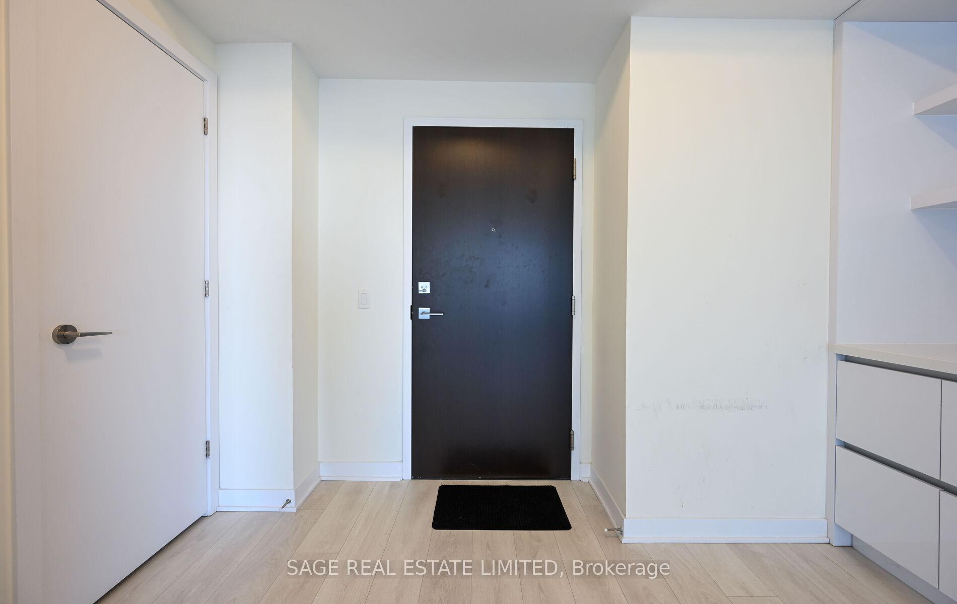Photo 17 of Unit 3604, 2221 Yonge Street, Toronto, Mount Pleasant West — HOMEH