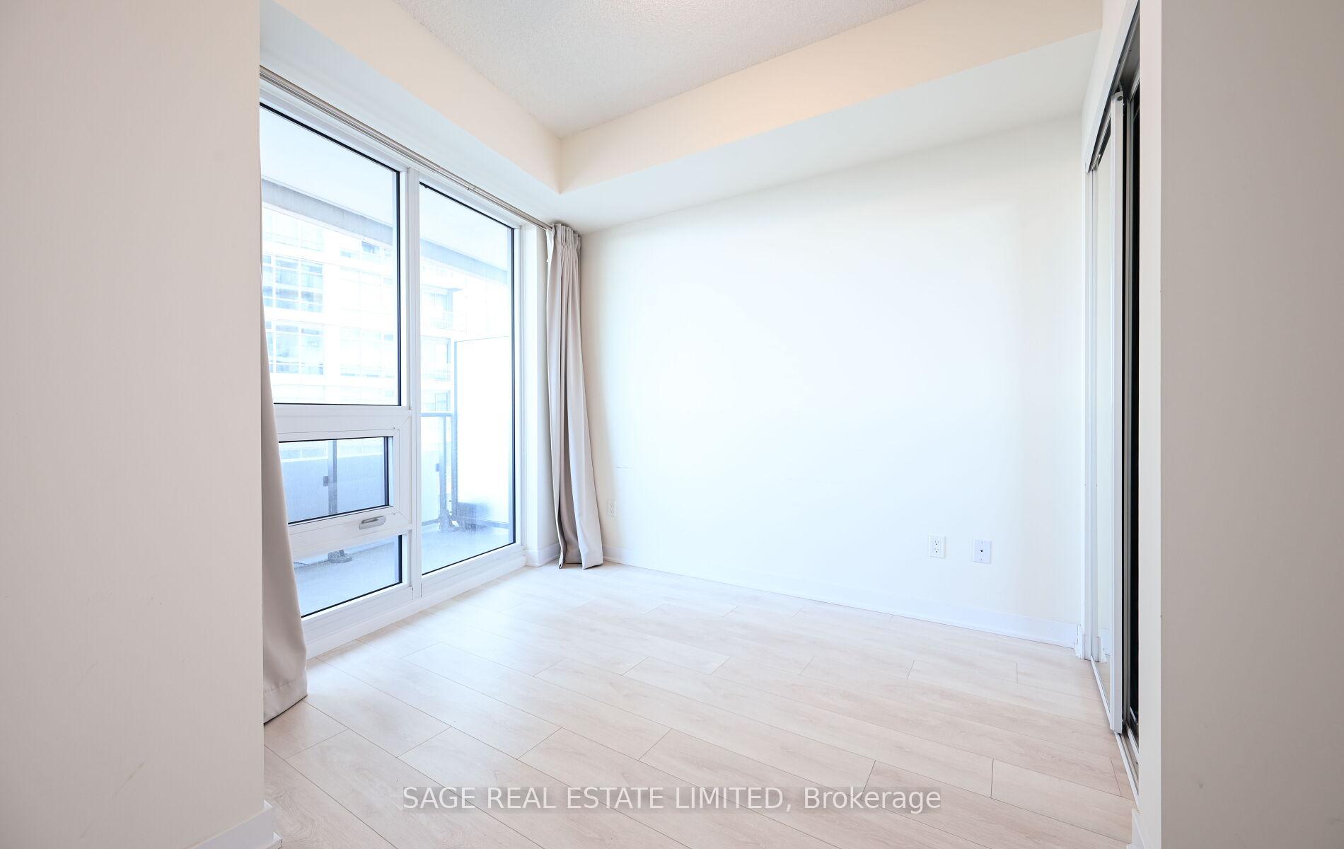 Photo 11 of Unit 3604, 2221 Yonge Street, Toronto, Mount Pleasant West — HOMEH