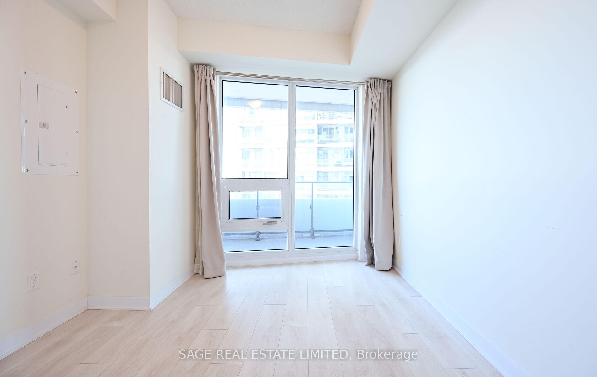Photo 9 of Unit 3604, 2221 Yonge Street, Toronto, Mount Pleasant West — HOMEH