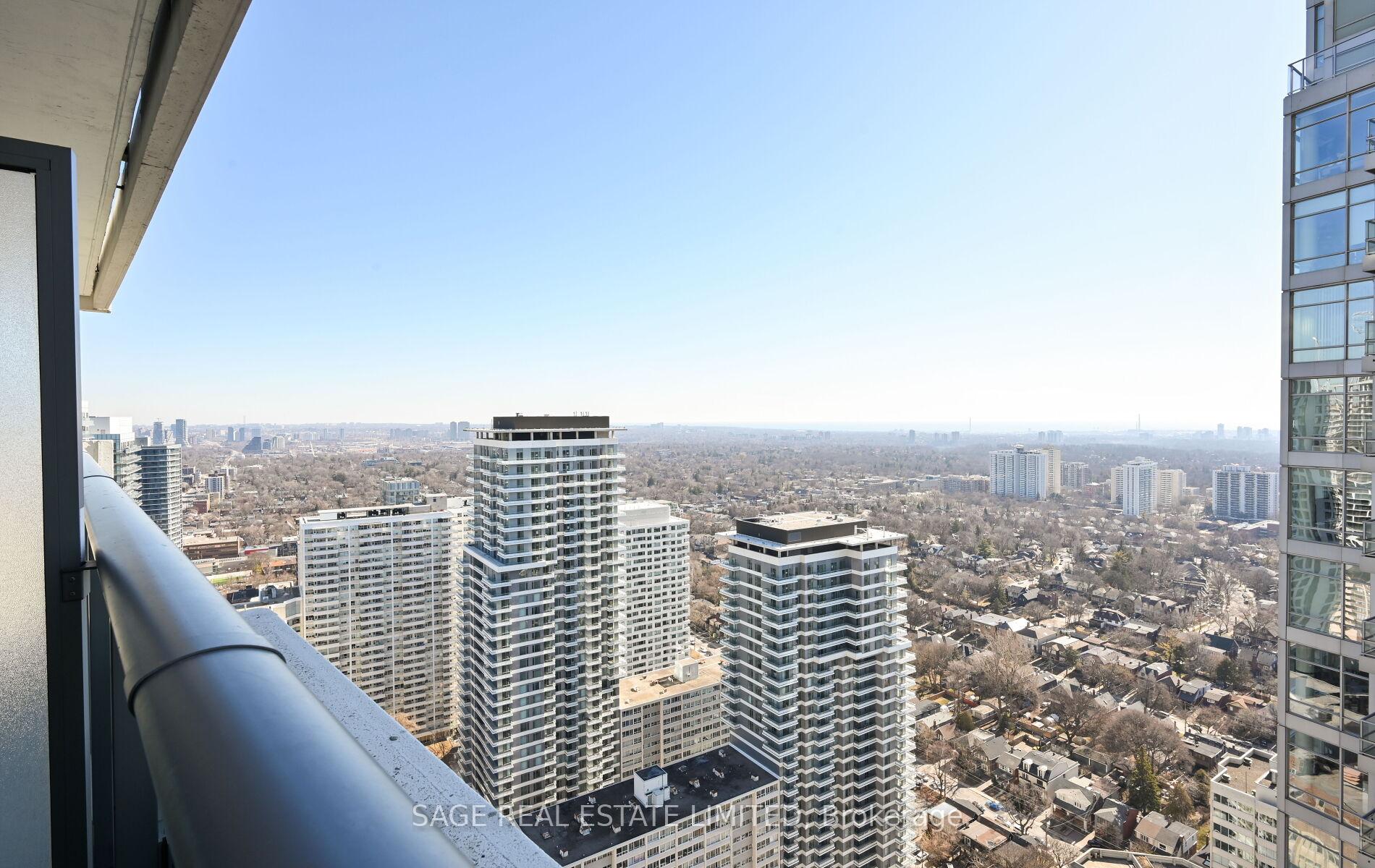 Photo 14 of Unit 3604, 2221 Yonge Street, Toronto, Mount Pleasant West — HOMEH