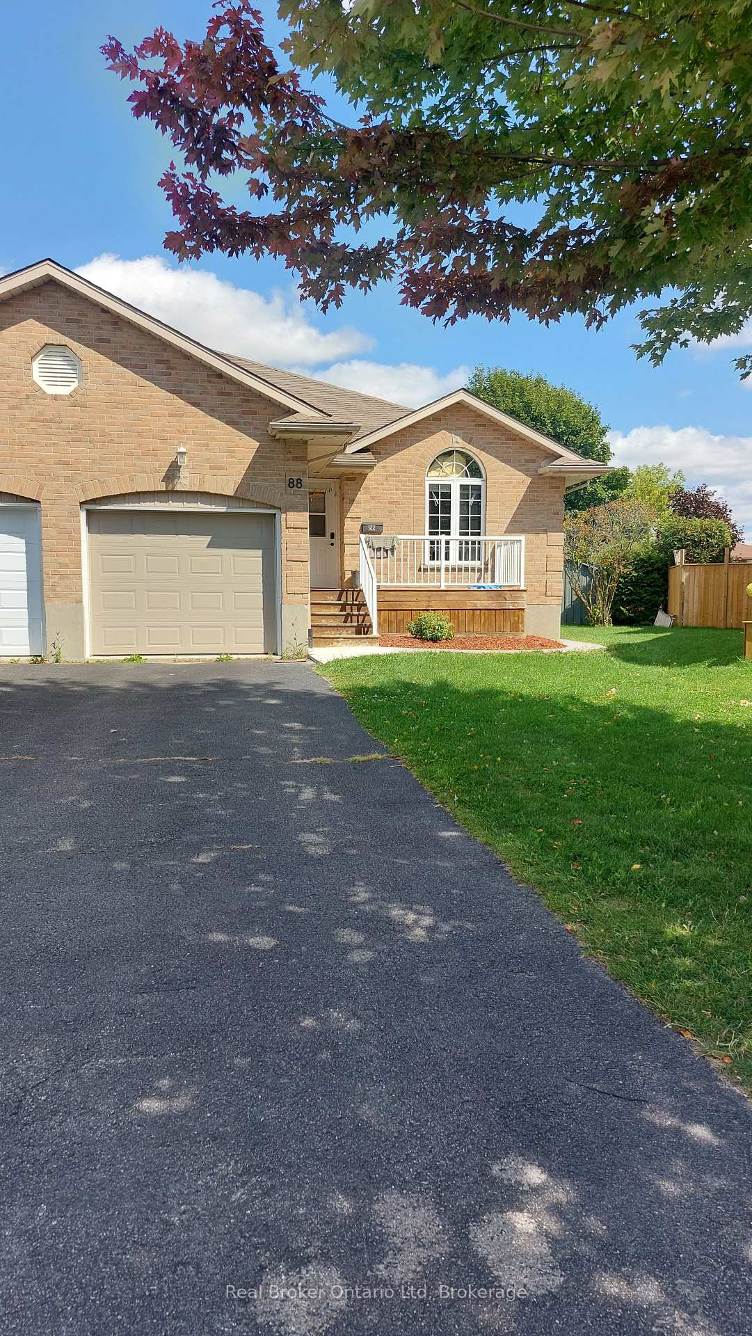 Photo 1 of 88 Burnham Court, Stratford — HOMEH
