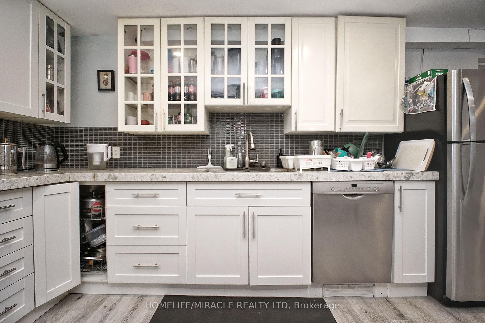 Photo 47 of 61 Bosworth Crescent, Kitchener — HOMEH
