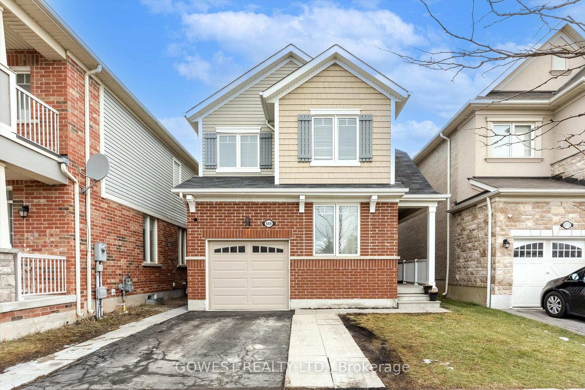 Front of 669 Gibson Crescent