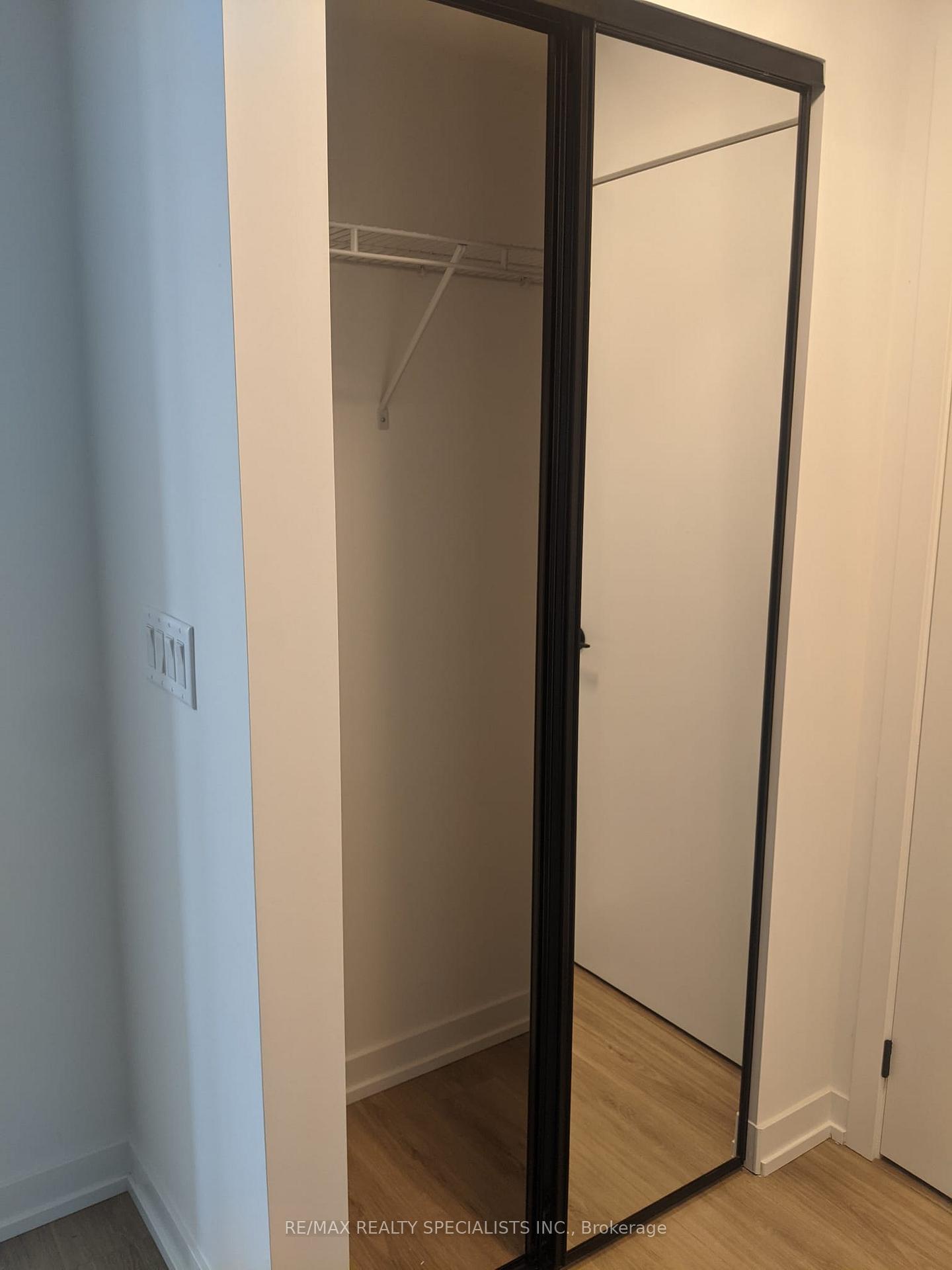 Photo 9 of Unit 214, 10 Lagerfeld Drive, Brampton, Northwest Brampton — HOMEH