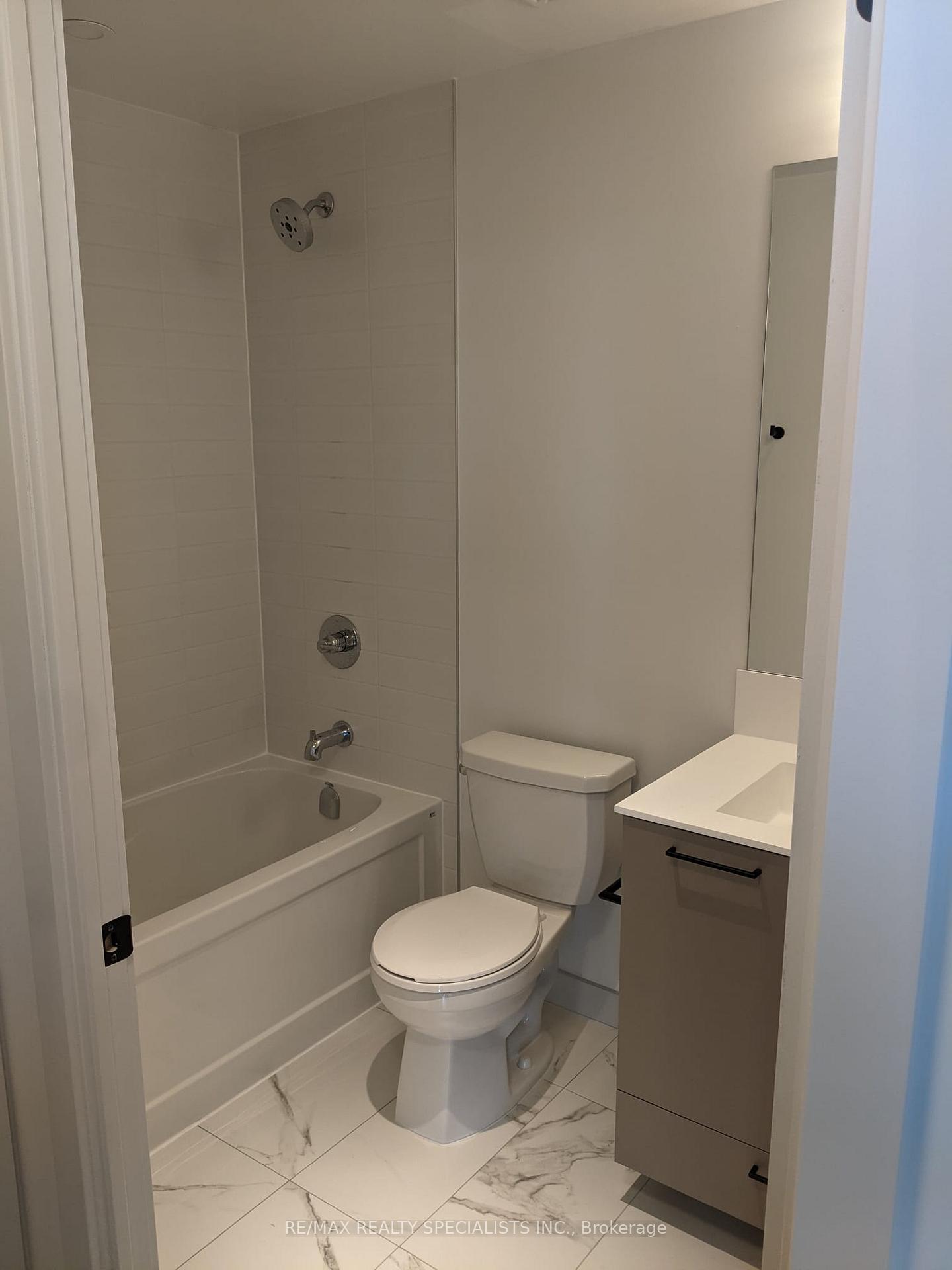 Photo 10 of Unit 214, 10 Lagerfeld Drive, Brampton, Northwest Brampton — HOMEH
