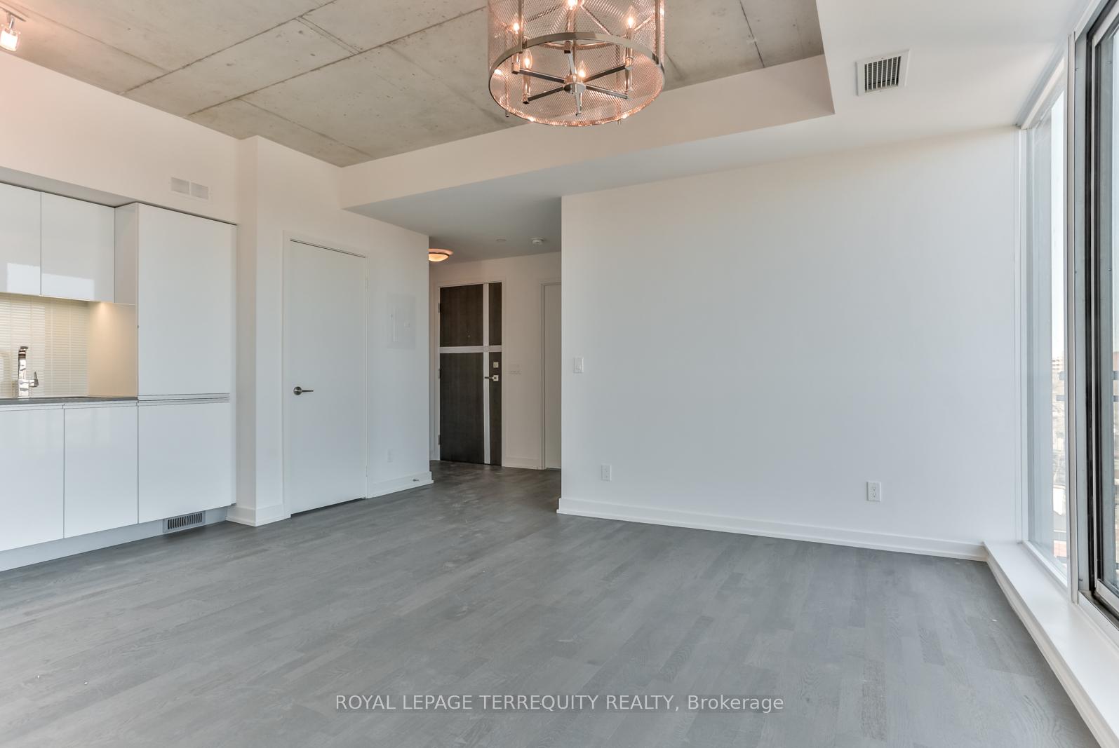 Photo 7 of Unit 703, 1238 Dundas Street E, Toronto, South Riverdale — HOMEH