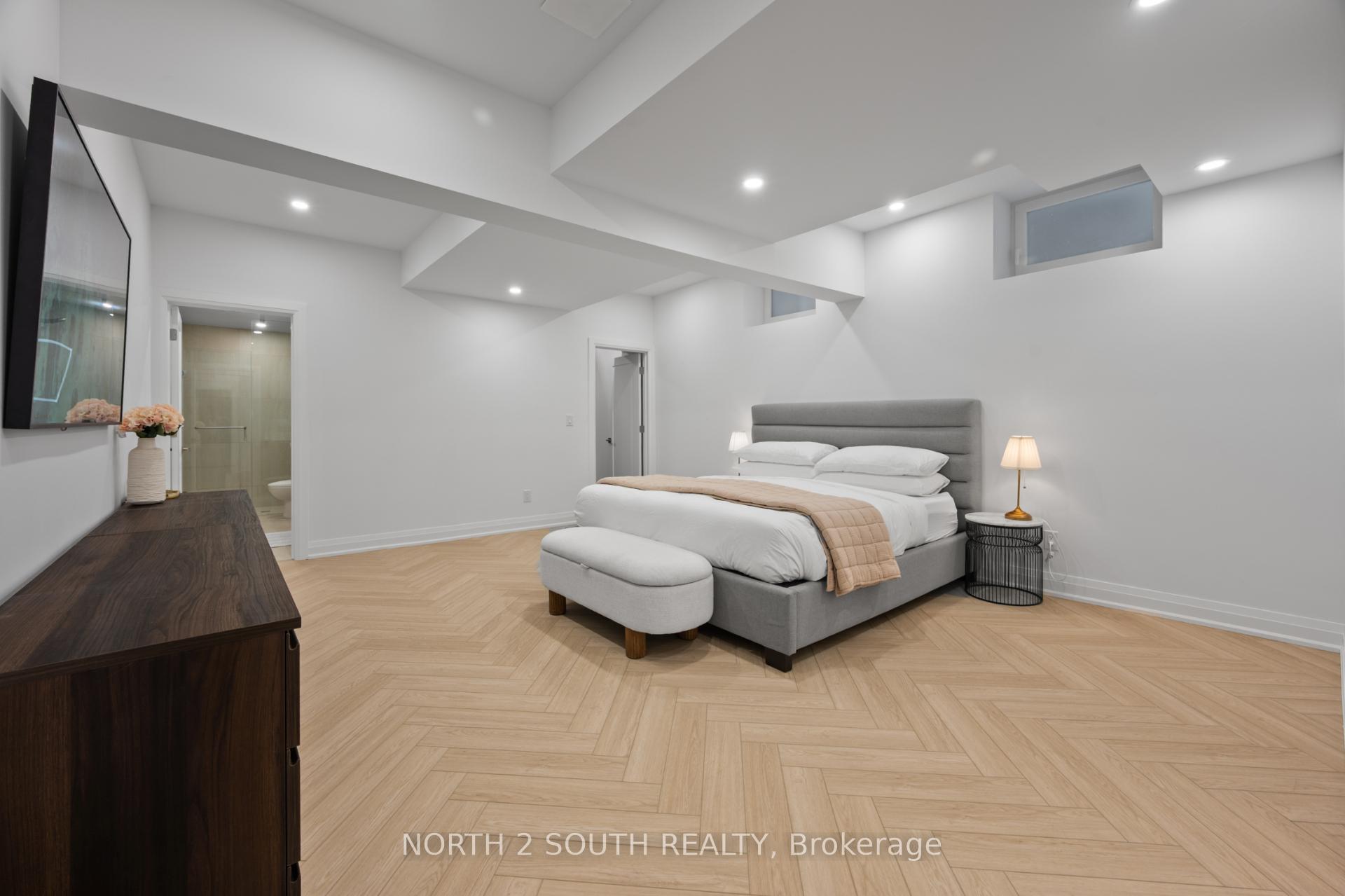 Photo 9 of 163 Marlborough Place, Toronto, The Annex — HOMEH