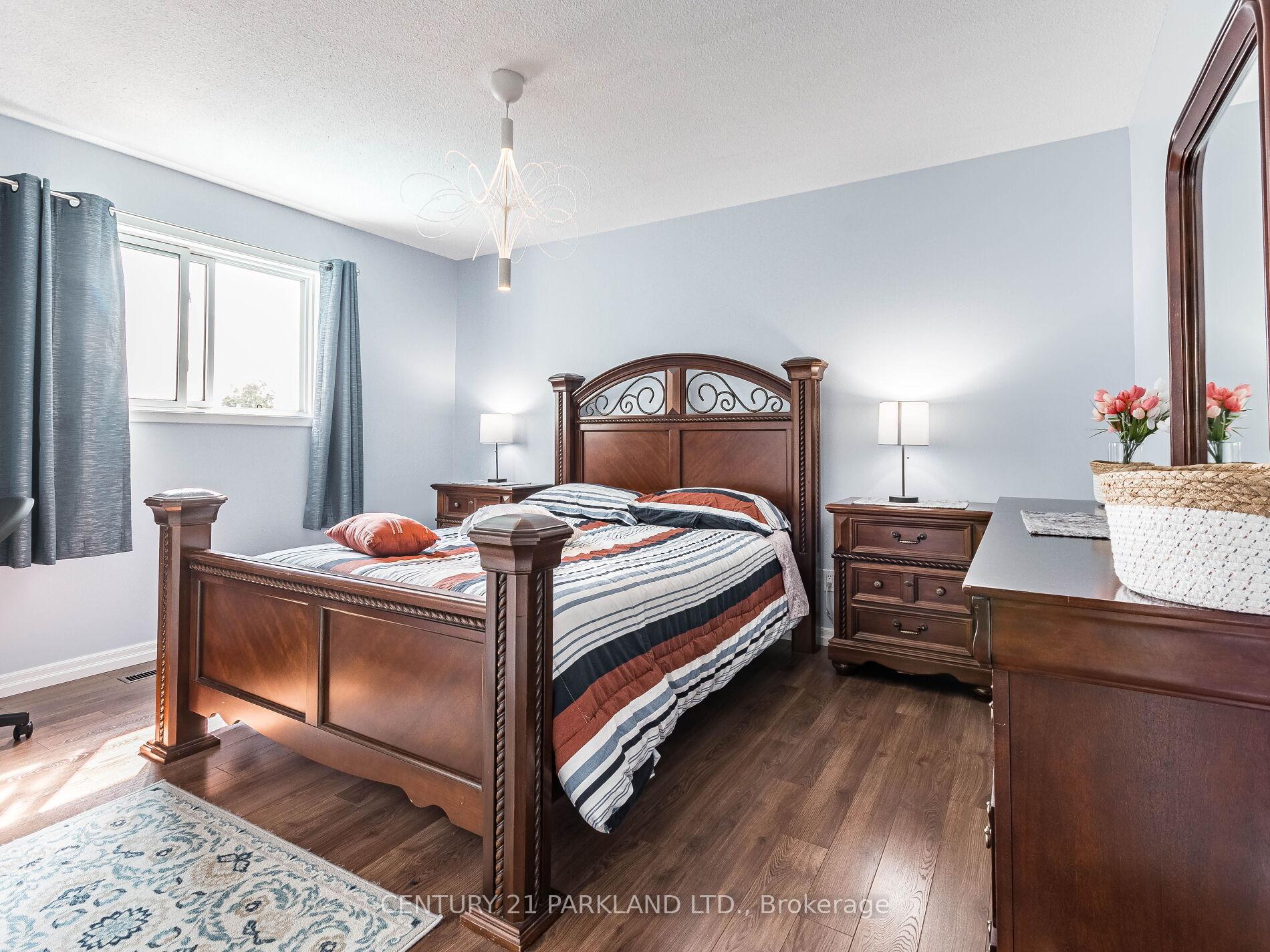 Photo 48 of 1773 Meadowview Avenue, Pickering, Amberlea — HOMEH