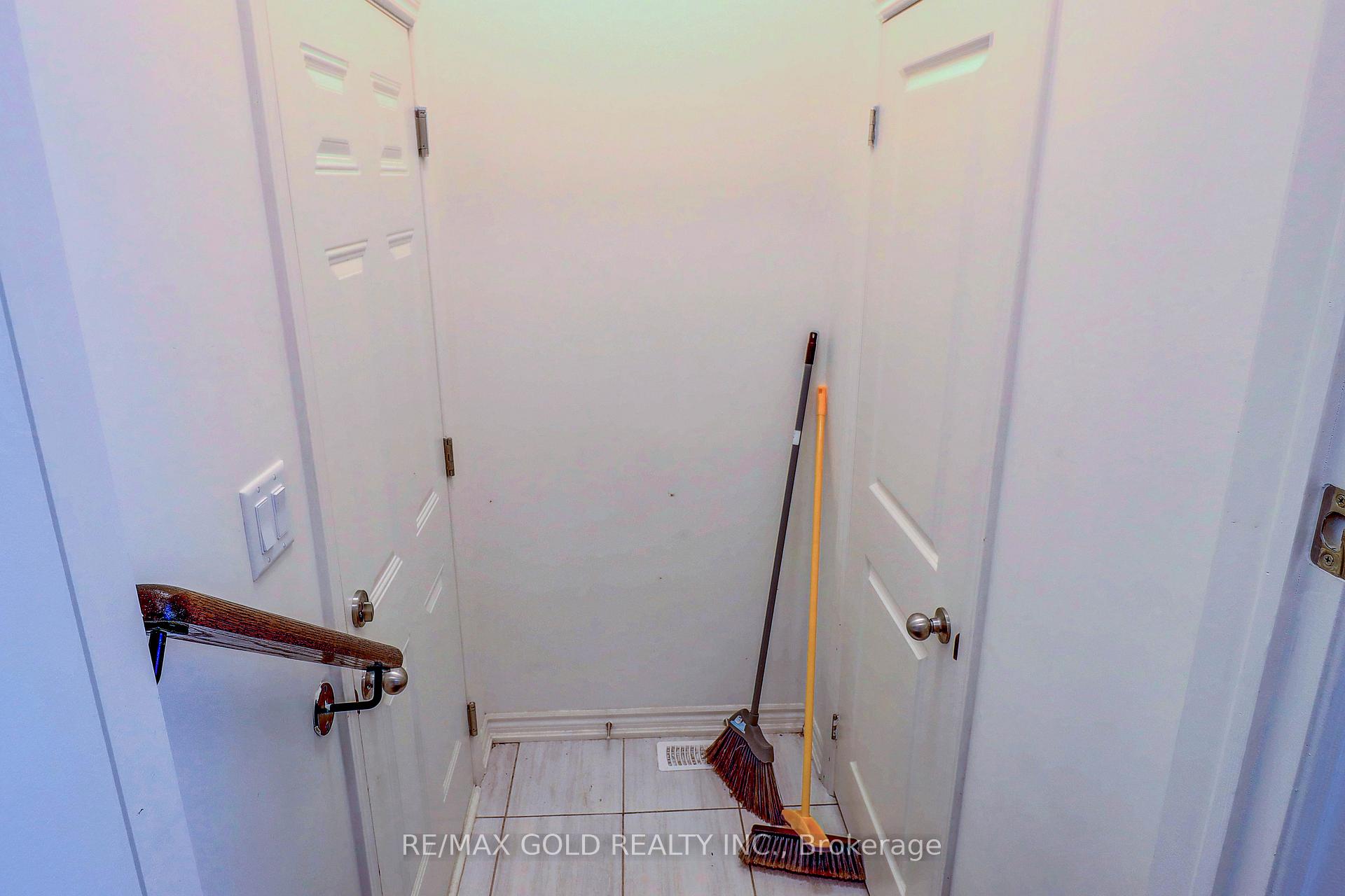 Photo 14 of 1222 Rexton Drive, Oshawa, Kedron — HOMEH