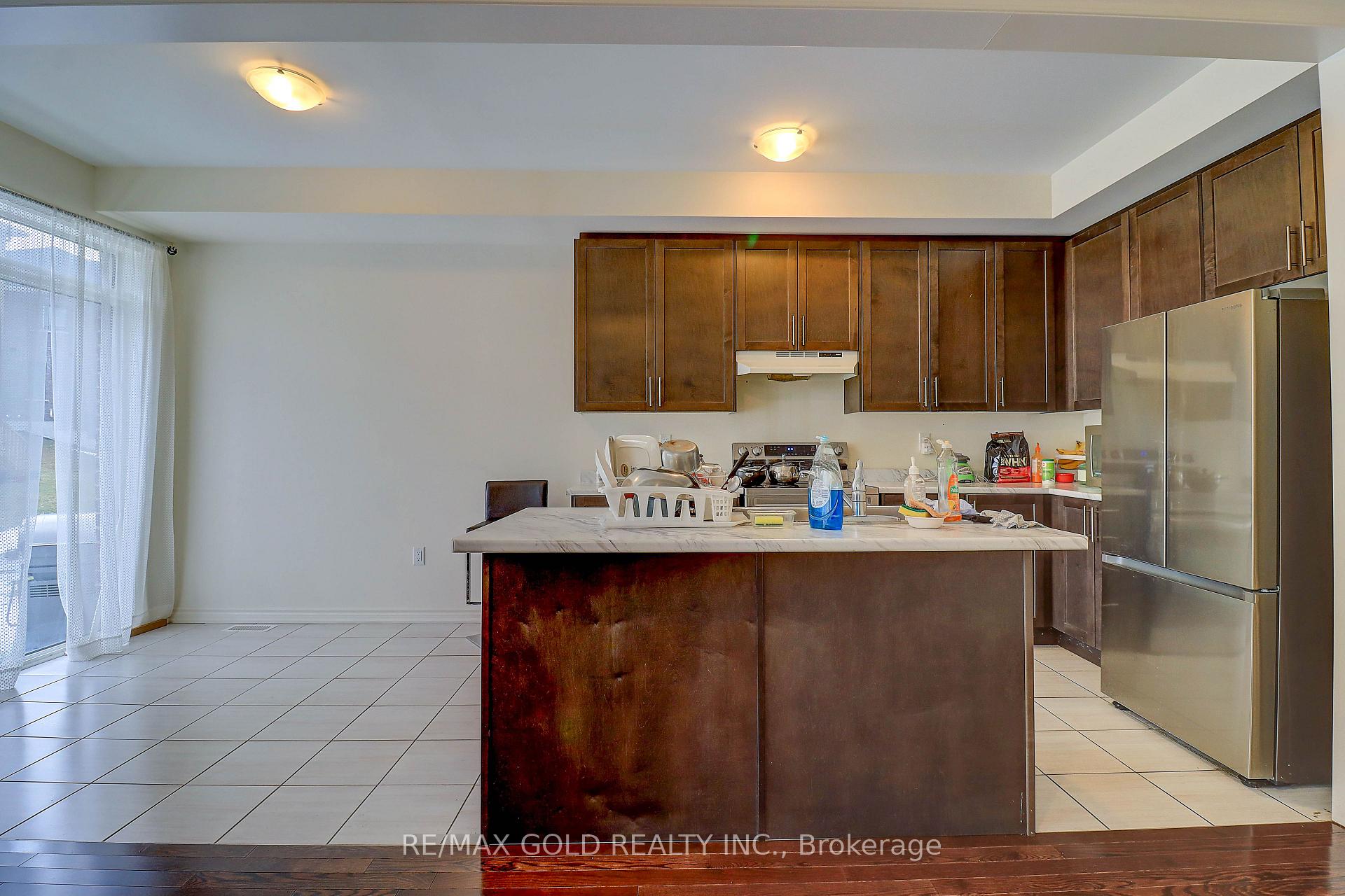 Photo 6 of 1222 Rexton Drive, Oshawa, Kedron — HOMEH