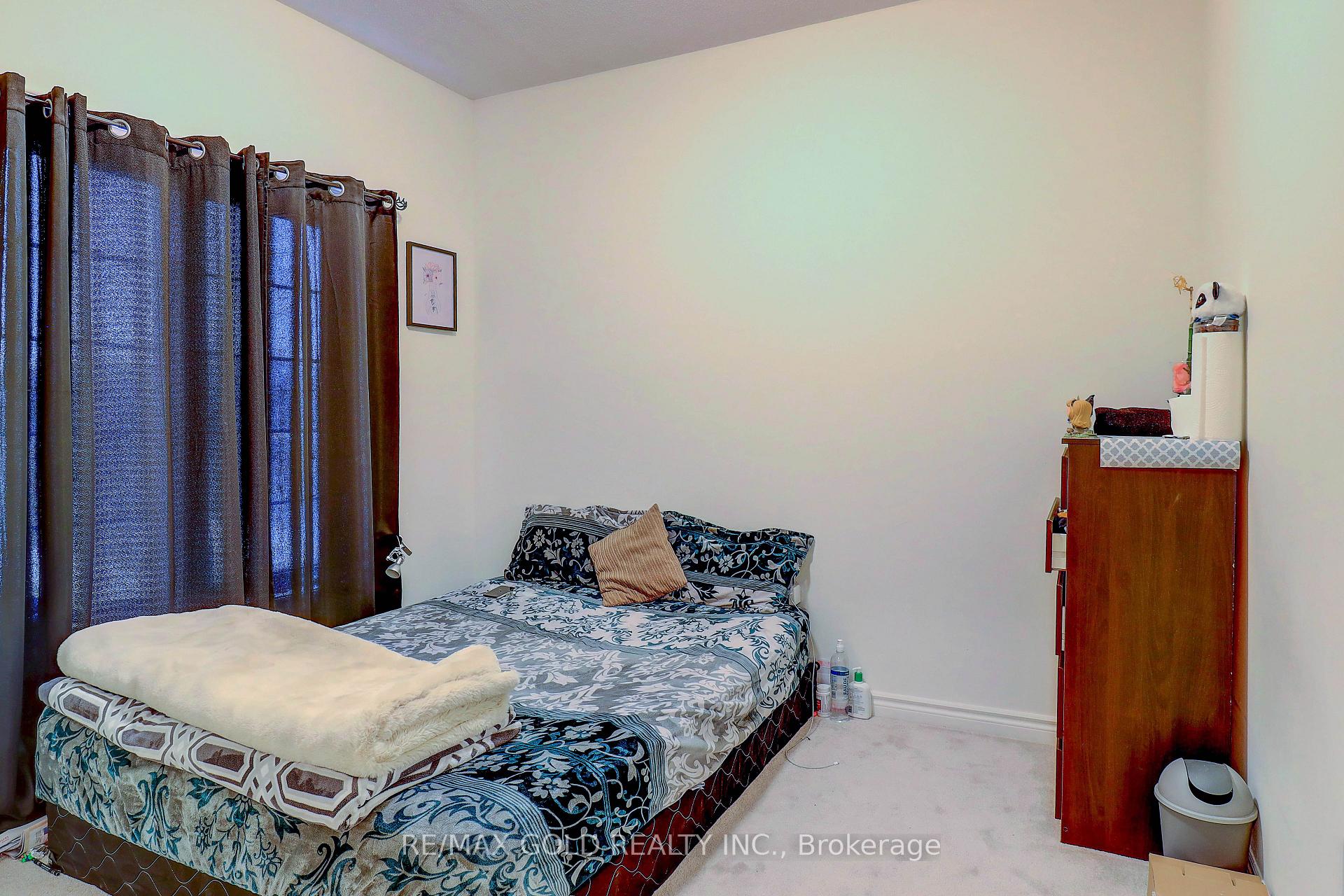 Photo 10 of 1222 Rexton Drive, Oshawa, Kedron — HOMEH