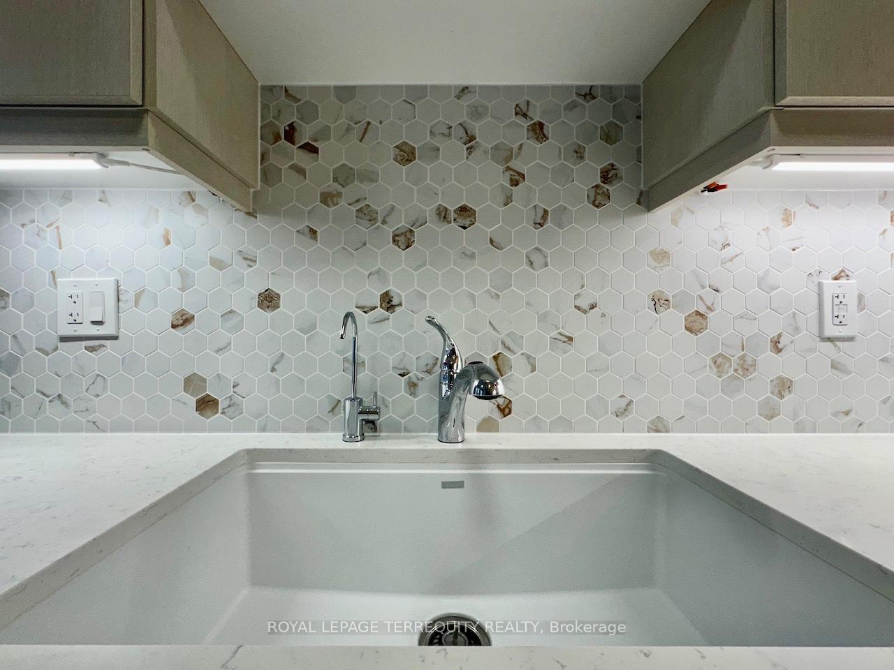 Photo 5 of 1731 Mineral Springs Way, Pickering, Rural Pickering — HOMEH