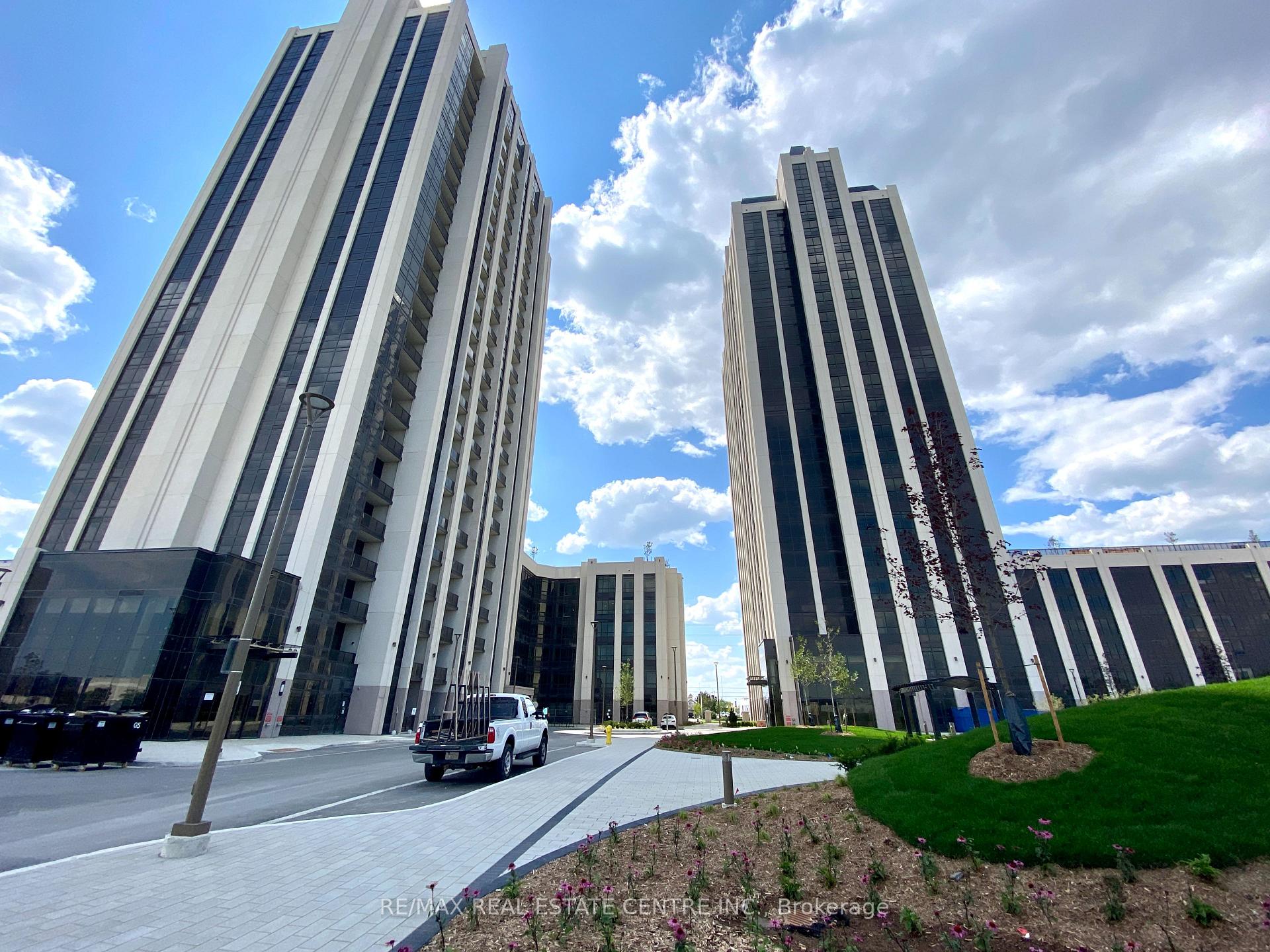 Photo 1 of Unit 222, 9075 Jane Street, Vaughan, Concord — HOMEH