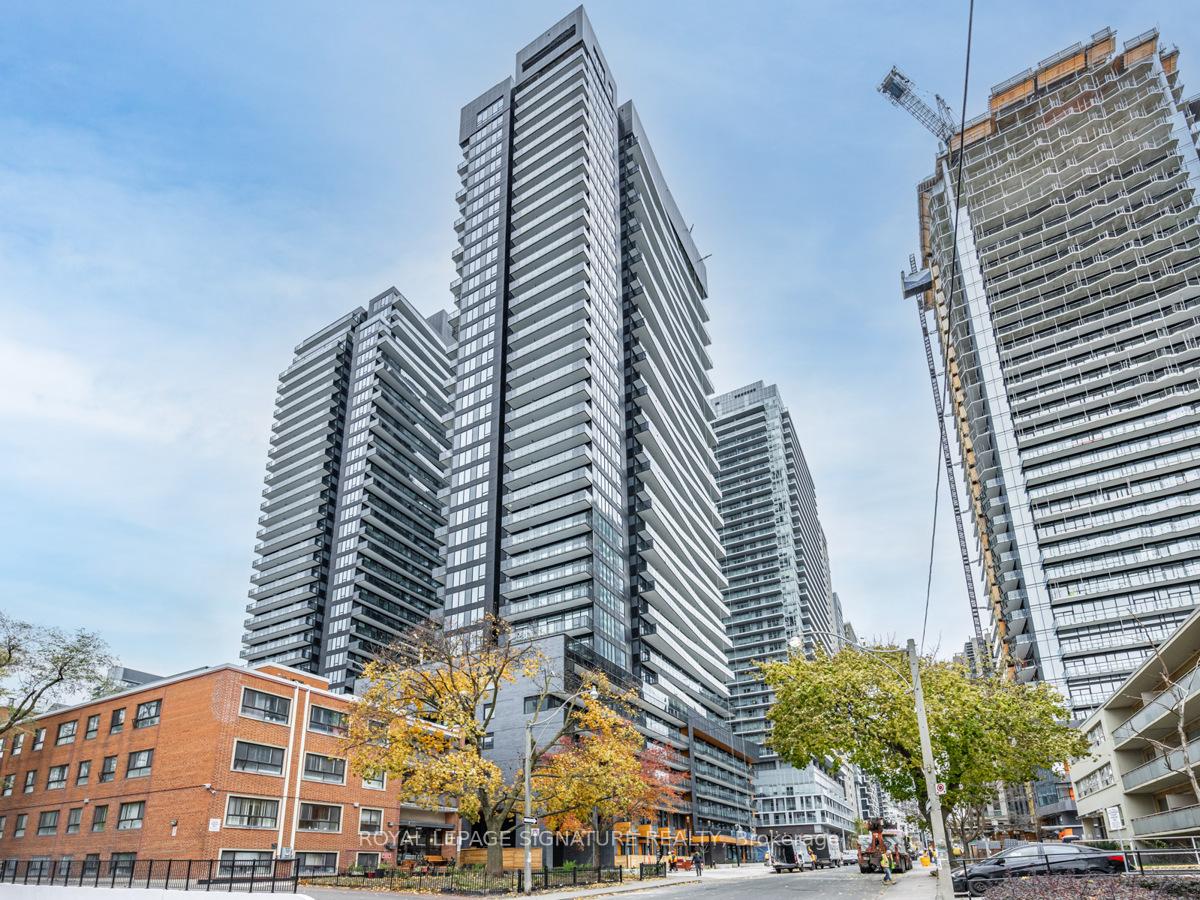 Front of Unit 504, 117 Broadway Avenue