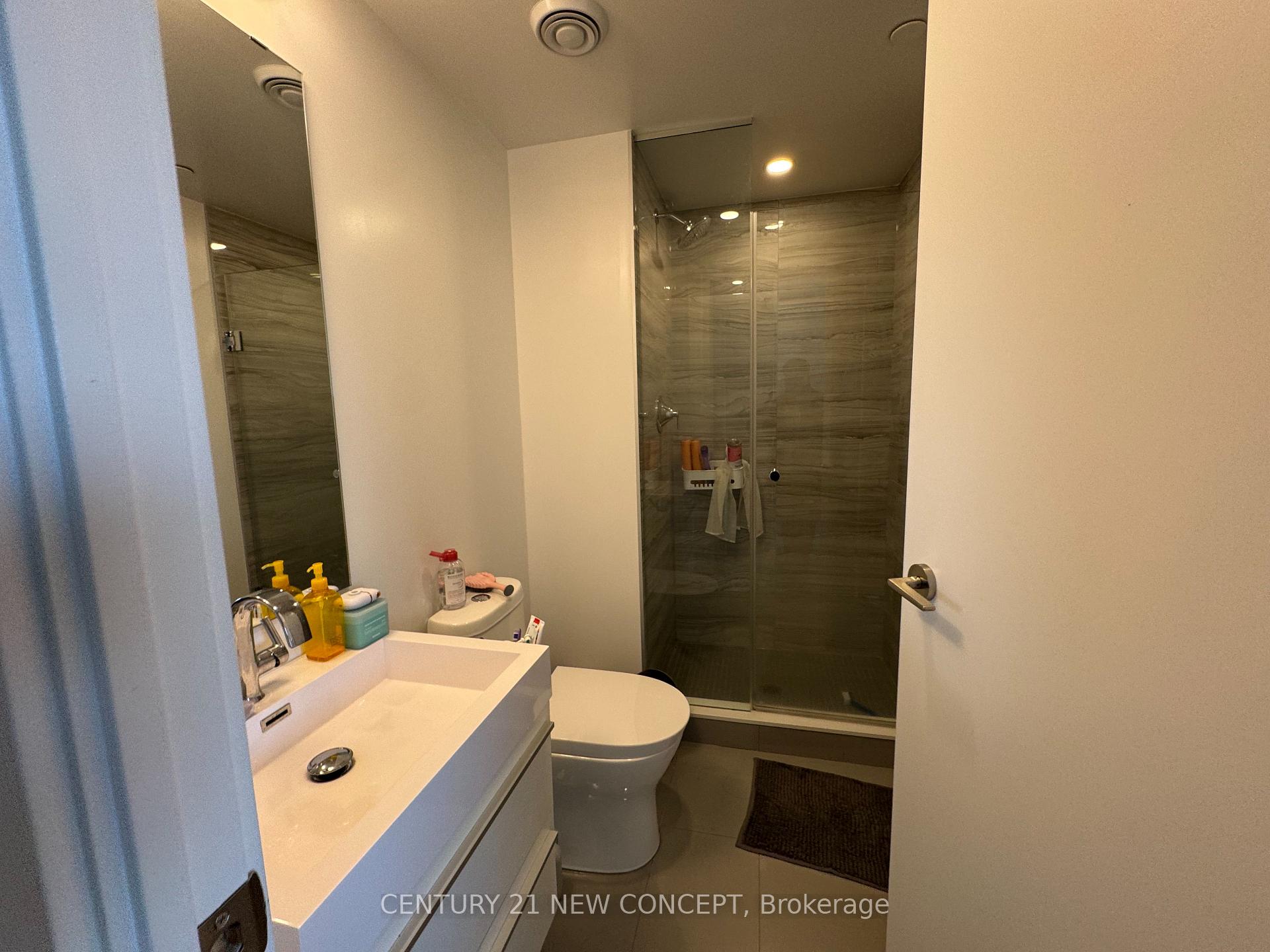 Photo 14 of Unit 3408, 39 Roehampton Avenue, Toronto, Mount Pleasant West — HOMEH
