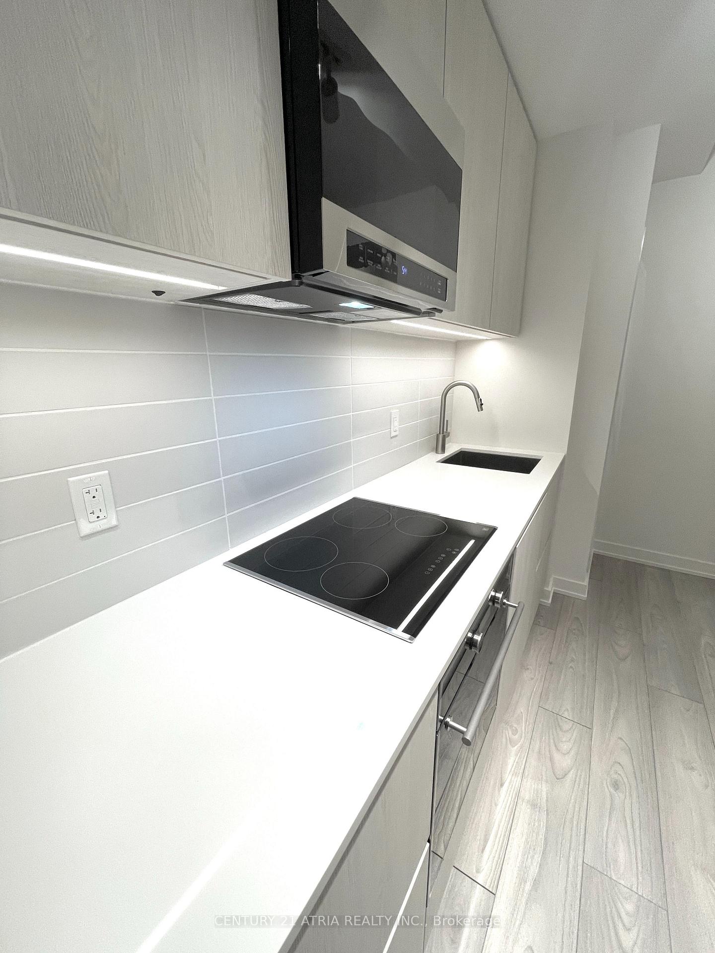 Photo 12 of Unit 1203, 110 Broadway Avenue, Toronto, Mount Pleasant West — HOMEH