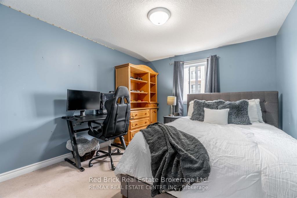 Photo 15 of Unit 24, 20 Shackleton Drive, Guelph, Grange Road — HOMEH