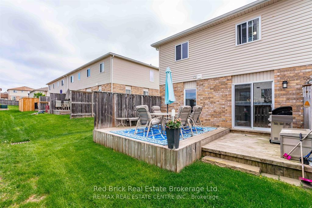 Photo 14 of Unit 24, 20 Shackleton Drive, Guelph, Grange Road — HOMEH