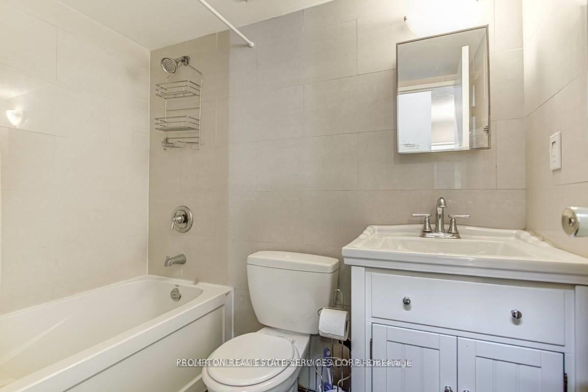Photo 3 of Unit 2A, 2645 Yonge Street W, Toronto, Mount Pleasant West — HOMEH
