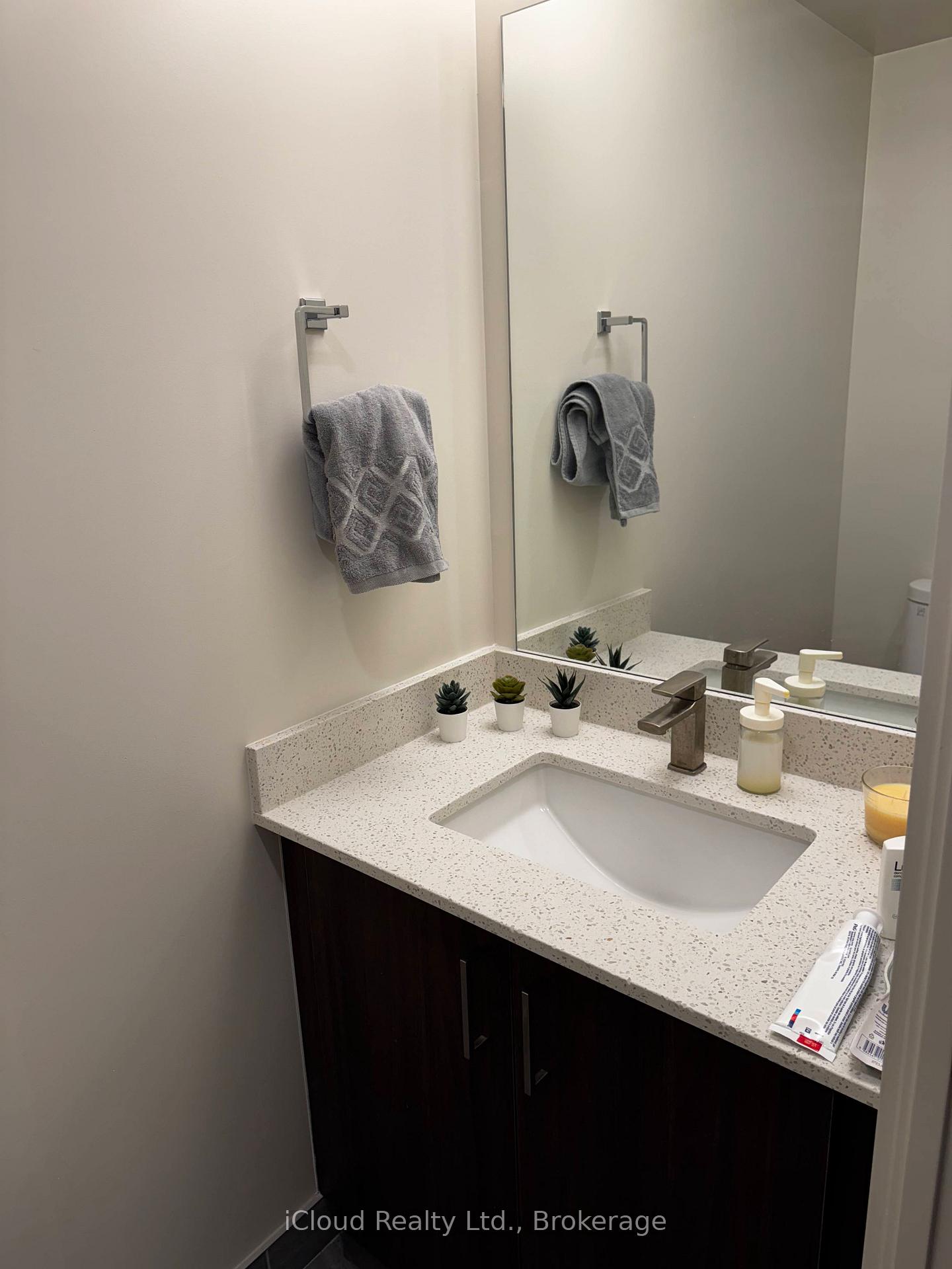 Photo 2 of Unit 409, 8010 Derry Road, Milton, Coates — HOMEH