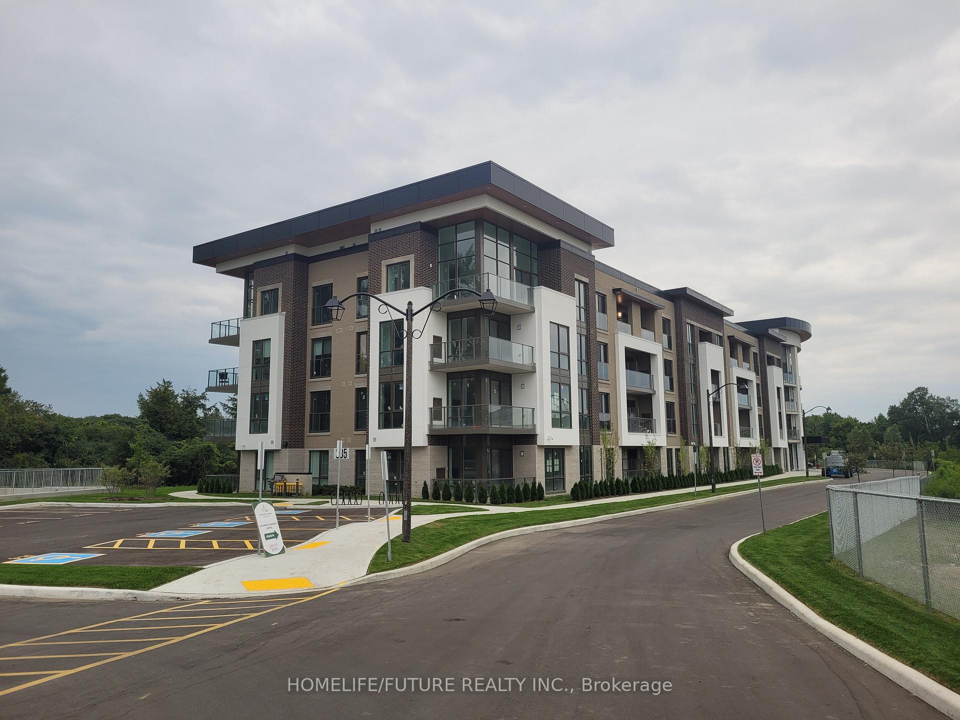 Photo 1 of Unit 426, 385 Arctic Red Drive, Oshawa, Windfields — HOMEH