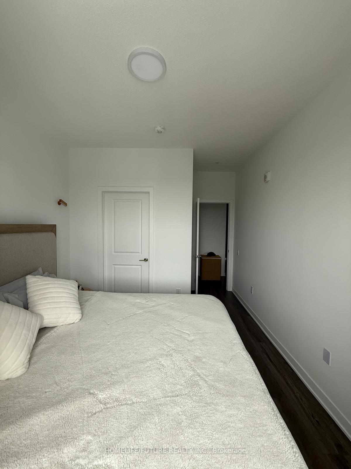 Photo 8 of Unit 426, 385 Arctic Red Drive, Oshawa, Windfields — HOMEH