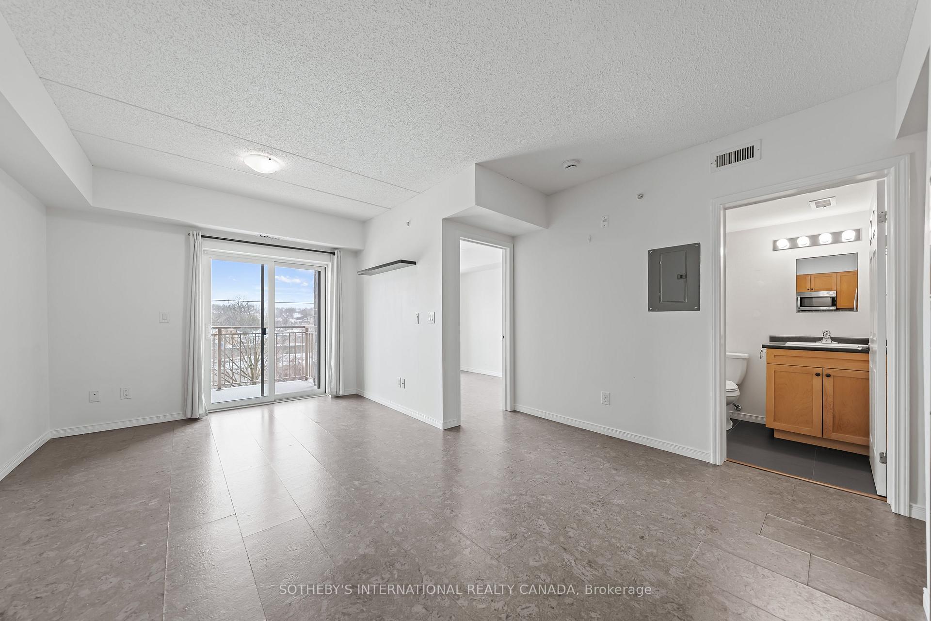 Photo 19 of Unit 409, 155 Water Street S, Cambridge — HOMEH