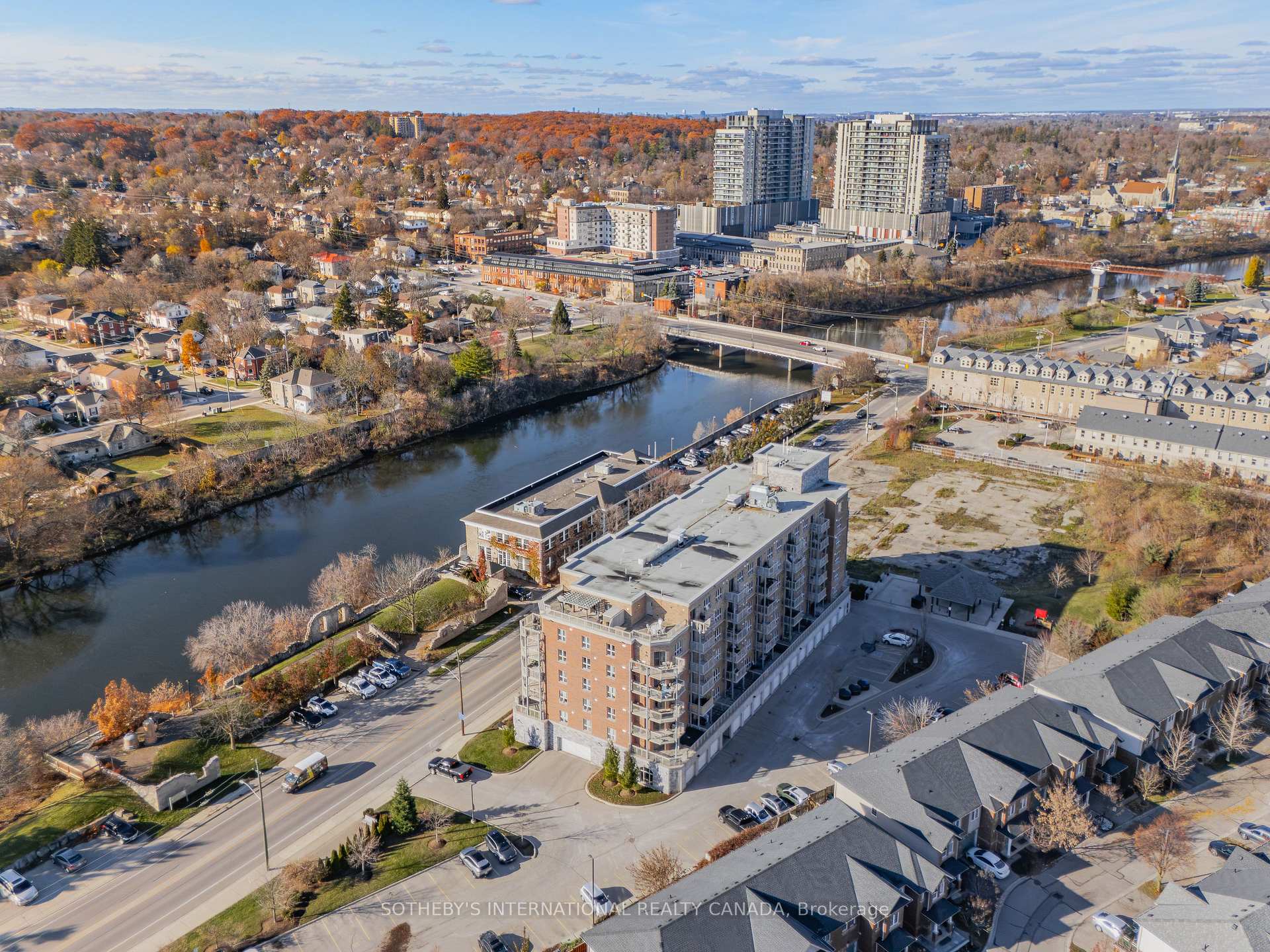 Photo 35 of Unit 409, 155 Water Street S, Cambridge — HOMEH