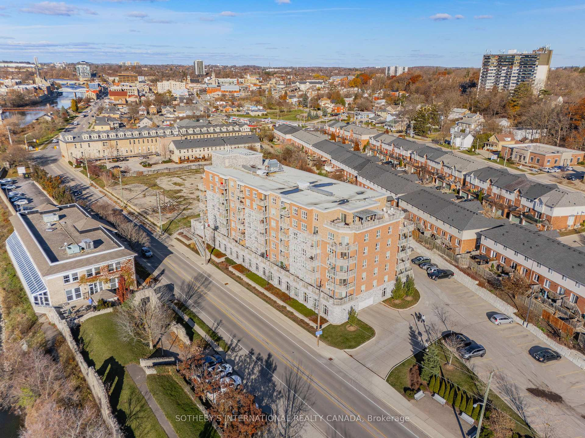 Photo 38 of Unit 409, 155 Water Street S, Cambridge — HOMEH
